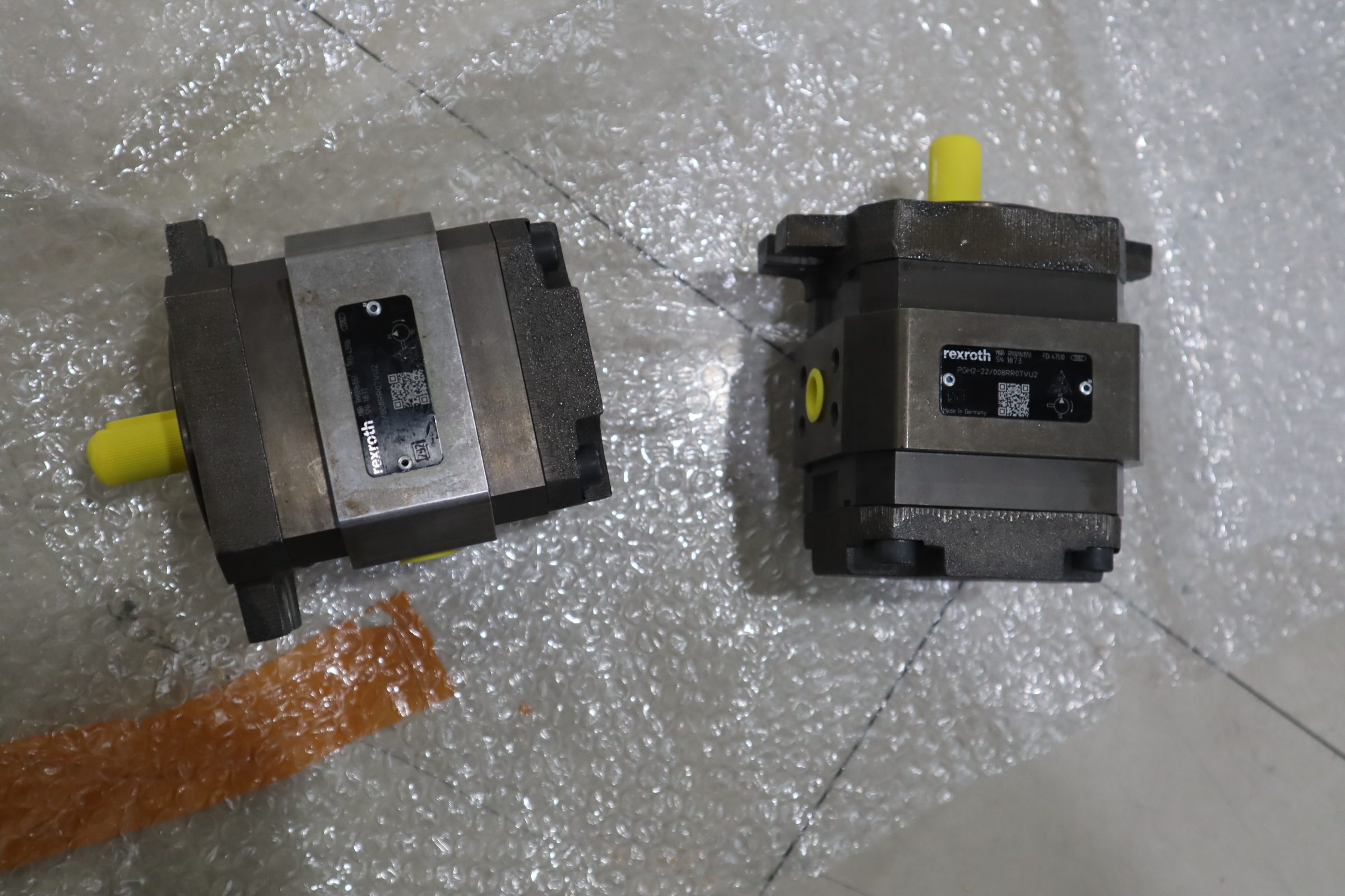 PGH2-22/008RR07VU2 R900961551 德国力士乐REXROTH齿轮泵