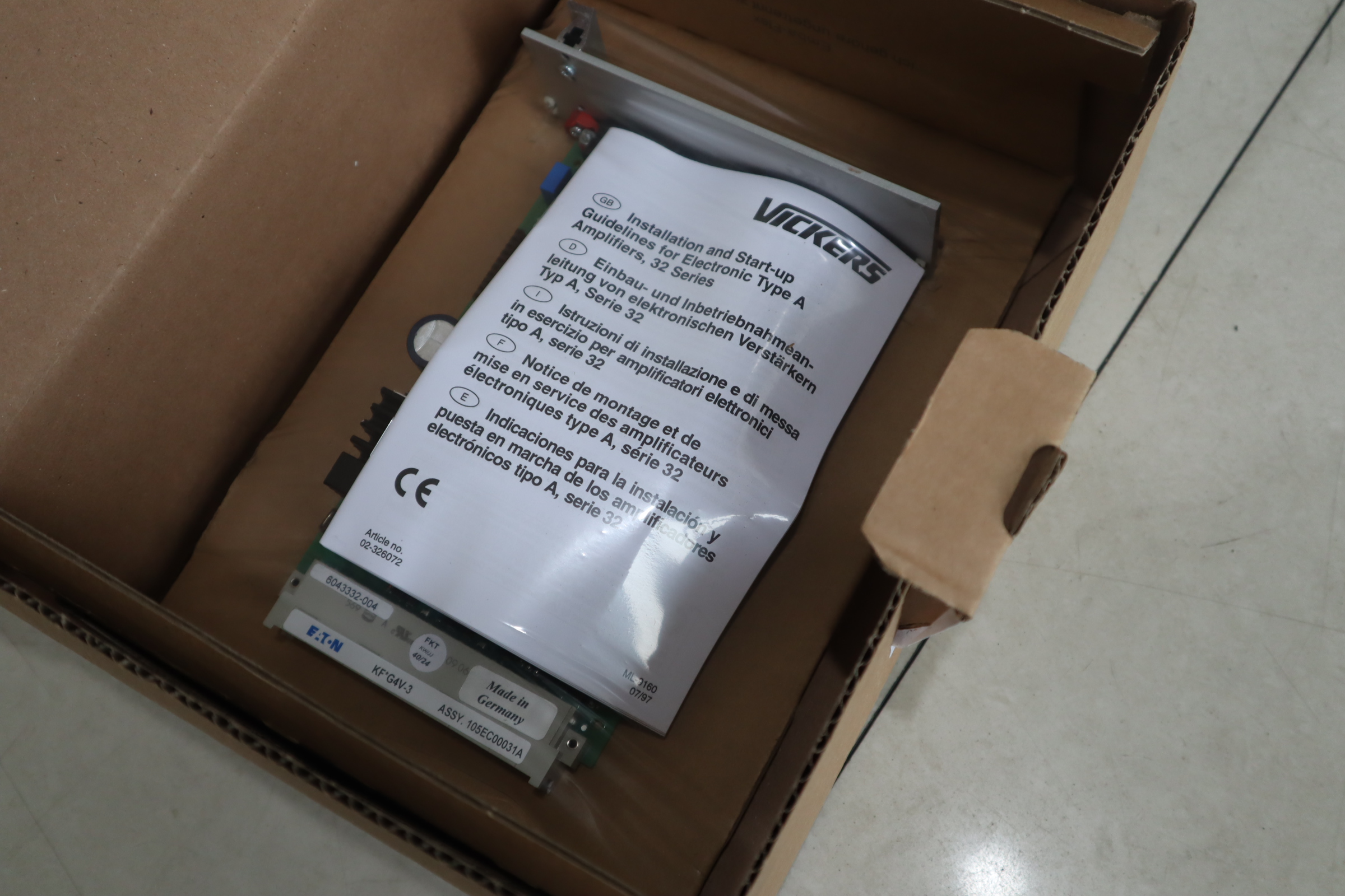 EEA-PAM-533-A-33 105EC00031A 威格士VICKERS伊顿EATON放大器