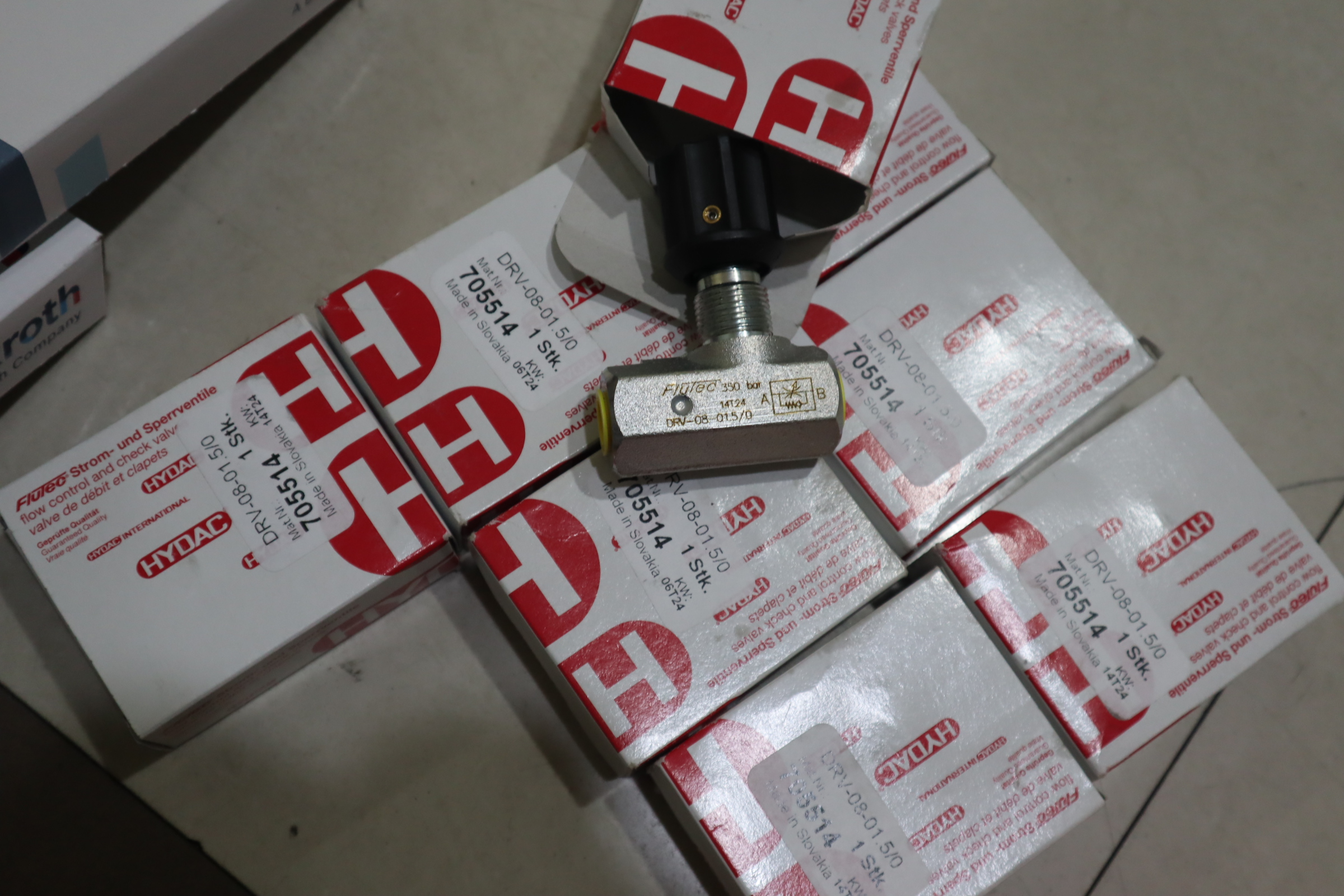 DRV-08-01.5/0 705514 德国贺德克HYDAC单向阀FIUTEC