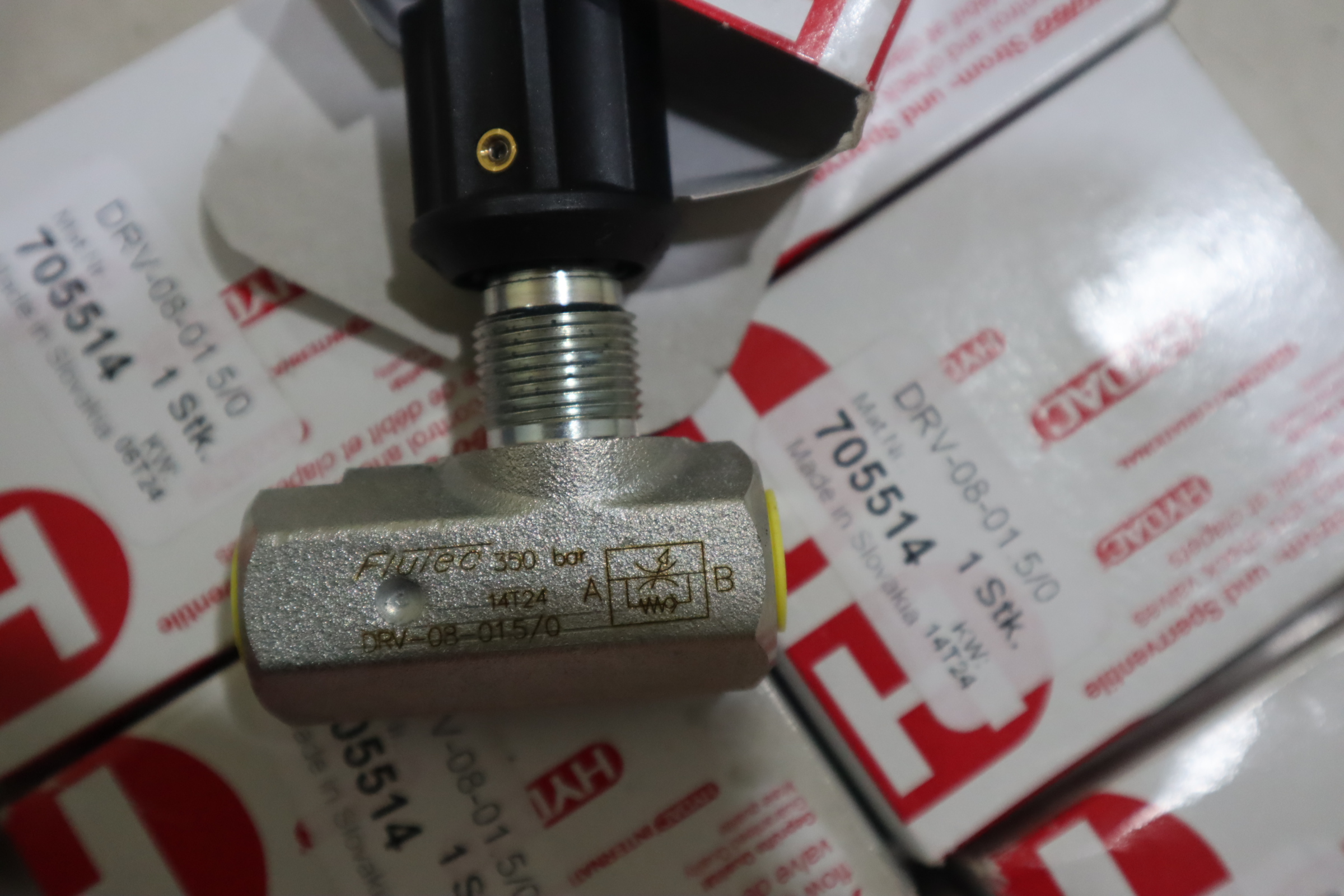 DRV-08-01.5/0 705514 德国贺德克HYDAC单向阀FIUTEC