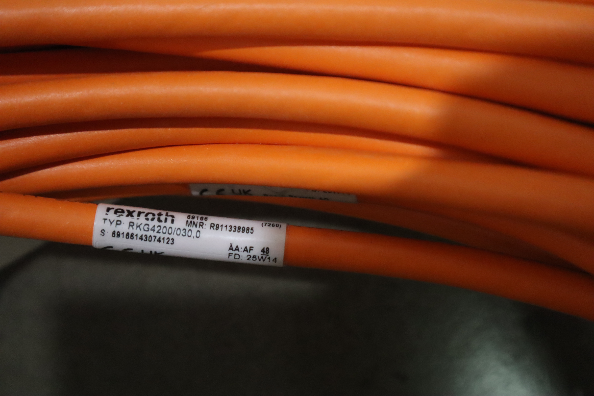 R911338985 RKG4200/030.0 德国力士乐REXROTH电缆接头