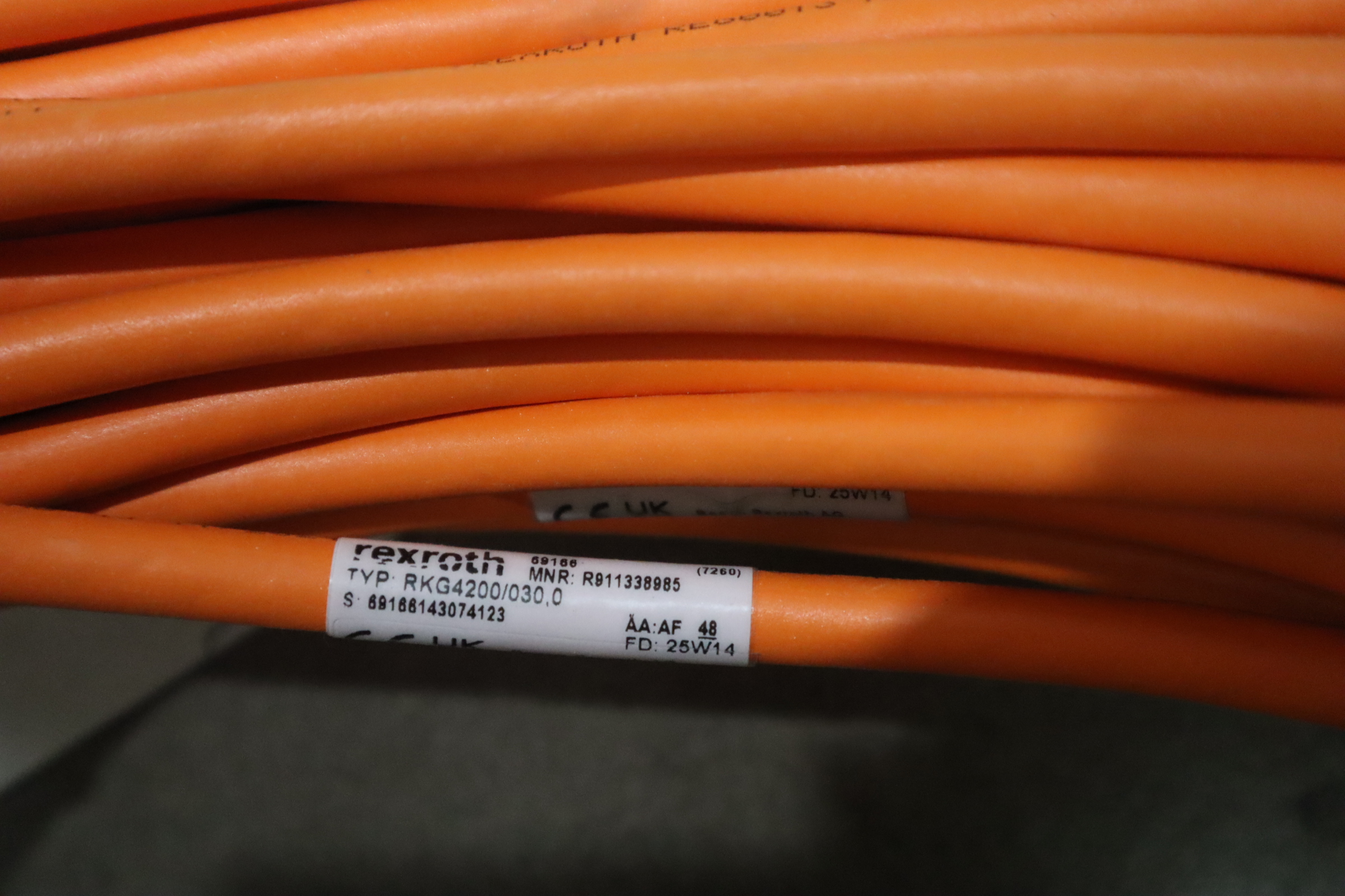 R911338985 RKG4200/030.0 德国力士乐REXROTH电缆接头