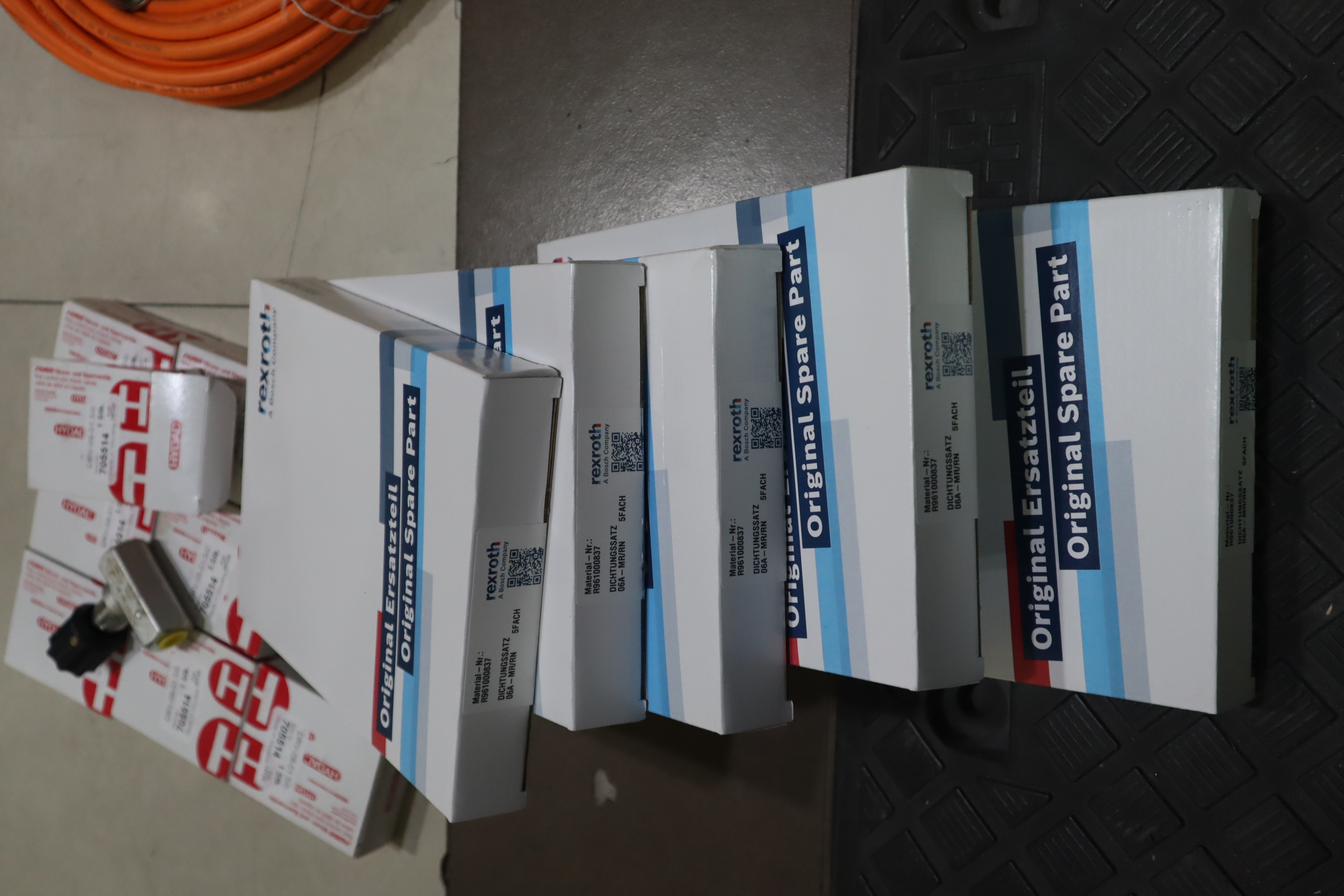 R961000837 06A-MR/RN 5FACH DICHTUGSSATZ 力士乐REXROTH密封套件