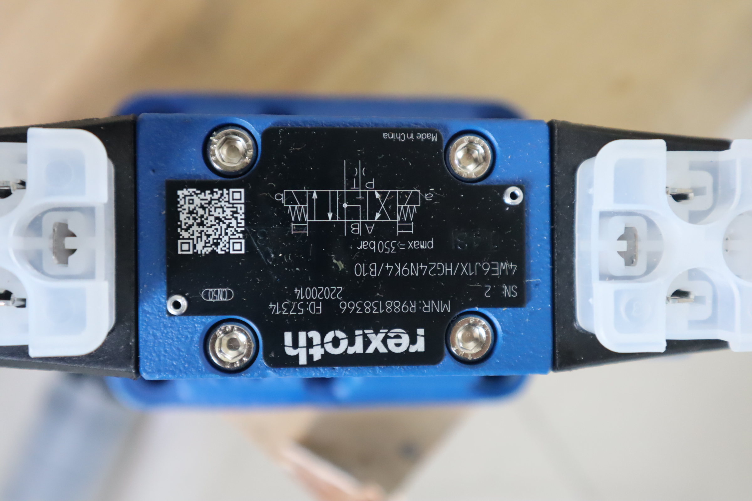 4WEH16J1X/6HG24N9TK4/B10 R901531105 德国力士乐REXROTH电液阀