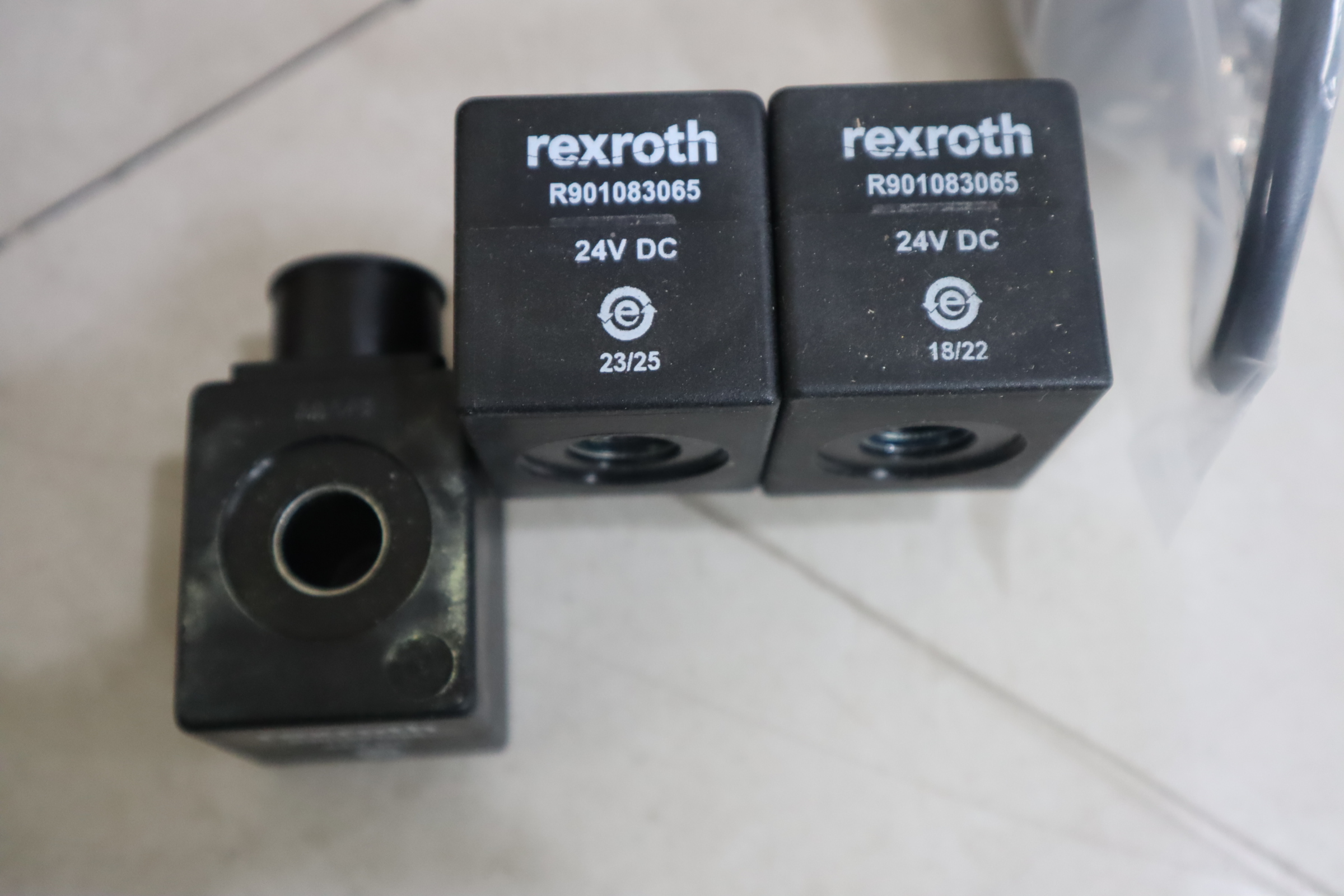 R901083065 OD02170130OC00-S8.356HRL-24DC-20W-CL.H 力士乐线圈