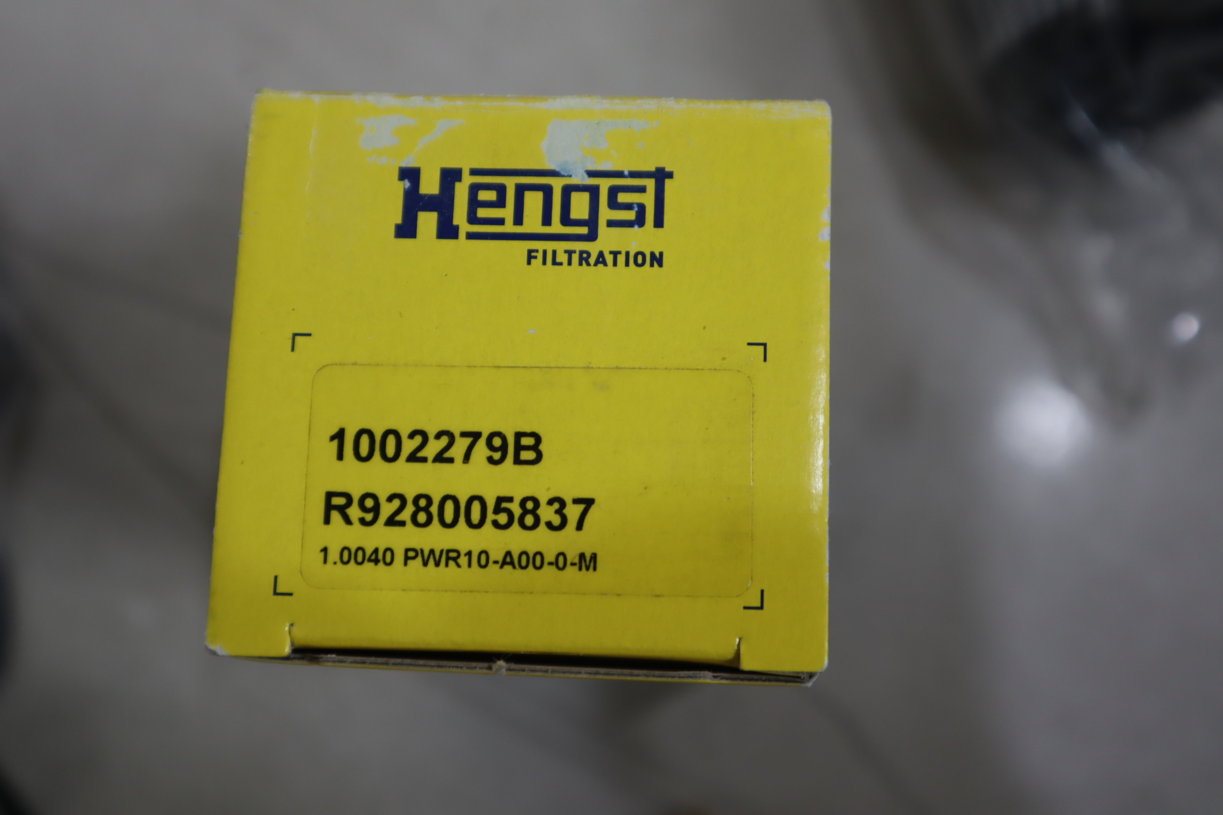 1.0040 PWR10-A00-0-M R928005837 1002279B 汉格斯特HENGST滤芯