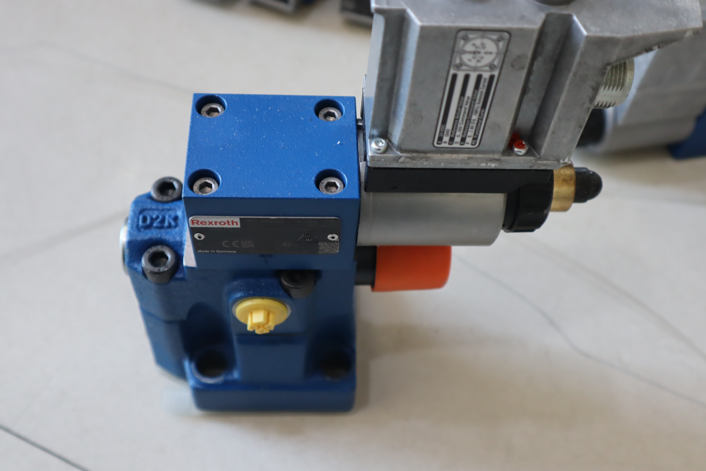 DBEME10-71/315YG24K31A1M R901344448 力士乐REXROTH比例阀