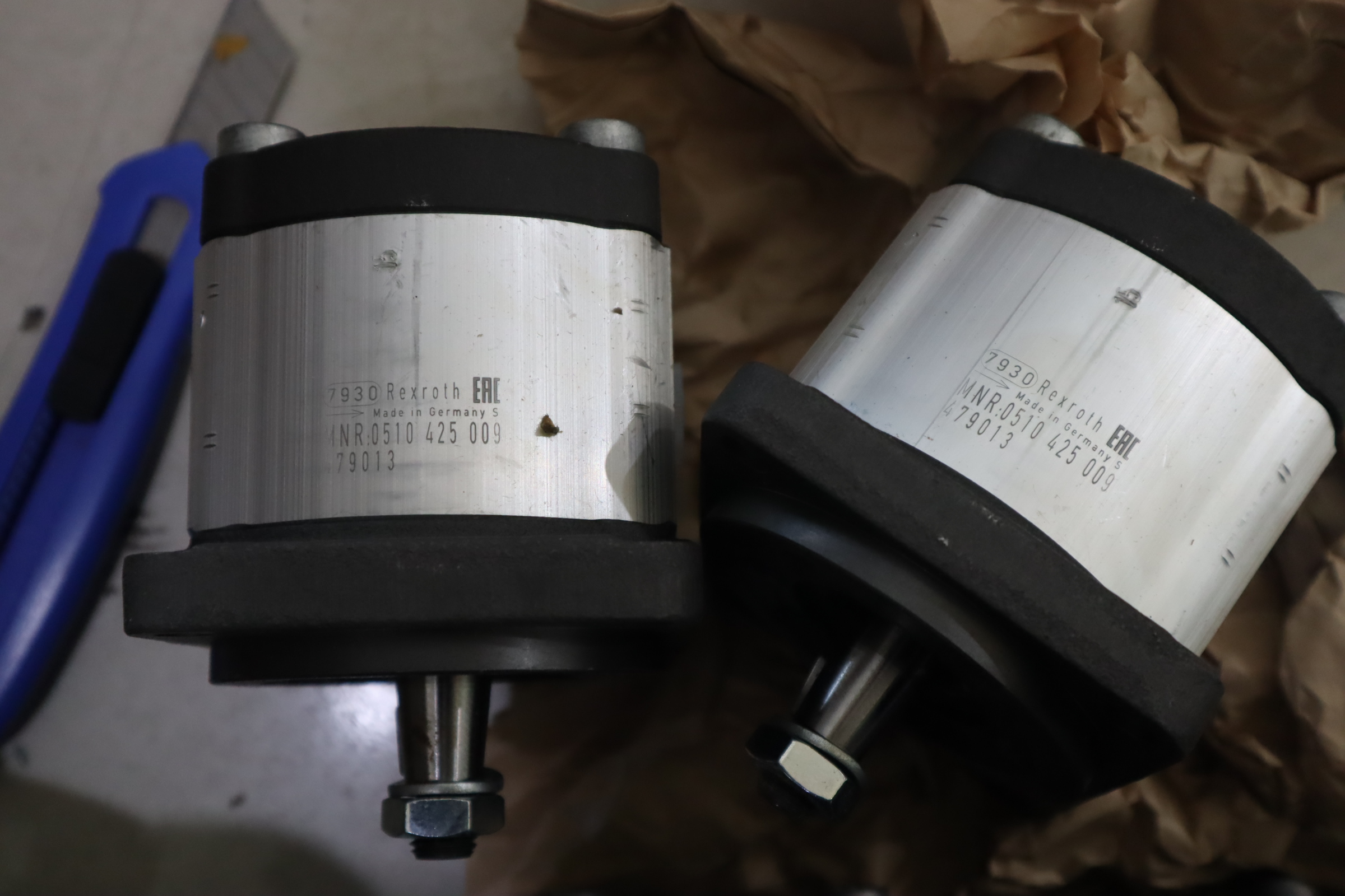 力士乐Rexroth齿轮泵MNR：0510425009型号AZPF11-008RCB20MB原装