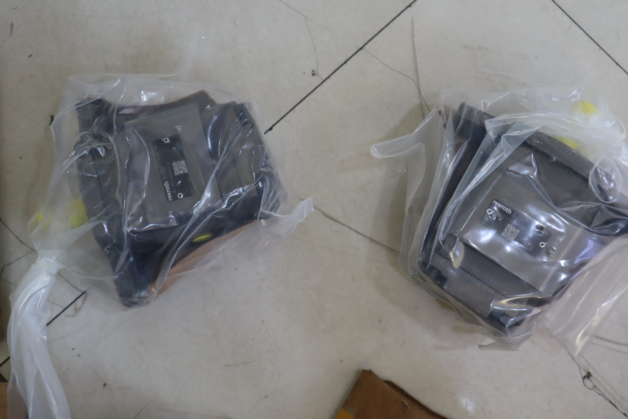 PGH3-22/016RE07VU2 R900951305 德国力士乐REXROTH齿轮泵