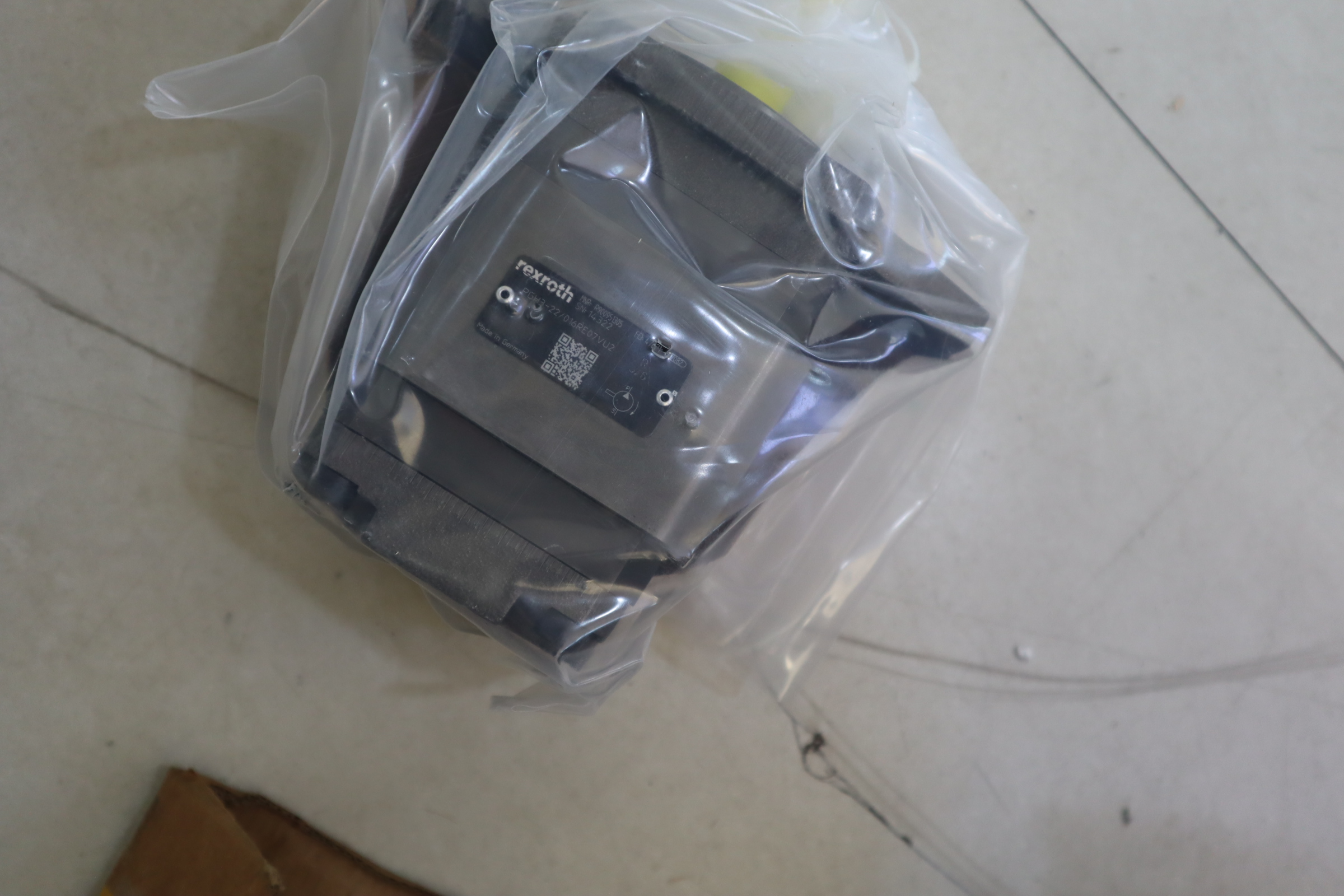 PGH3-22/016RE07VU2 R900951305 德国力士乐REXROTH齿轮泵