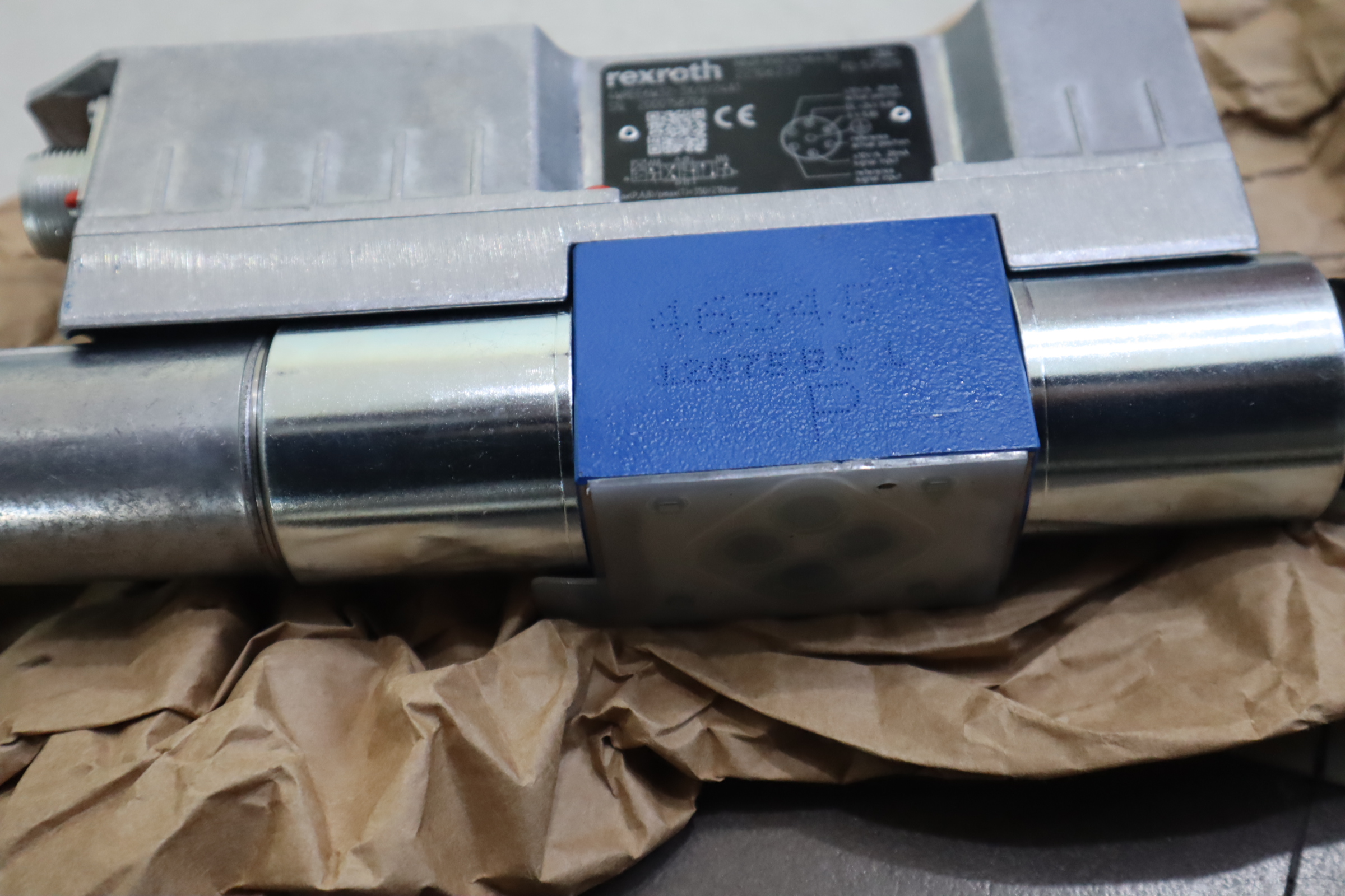 4WREE6W32-3X/V/24A1 R901496432 力士乐REXROTH流量阀