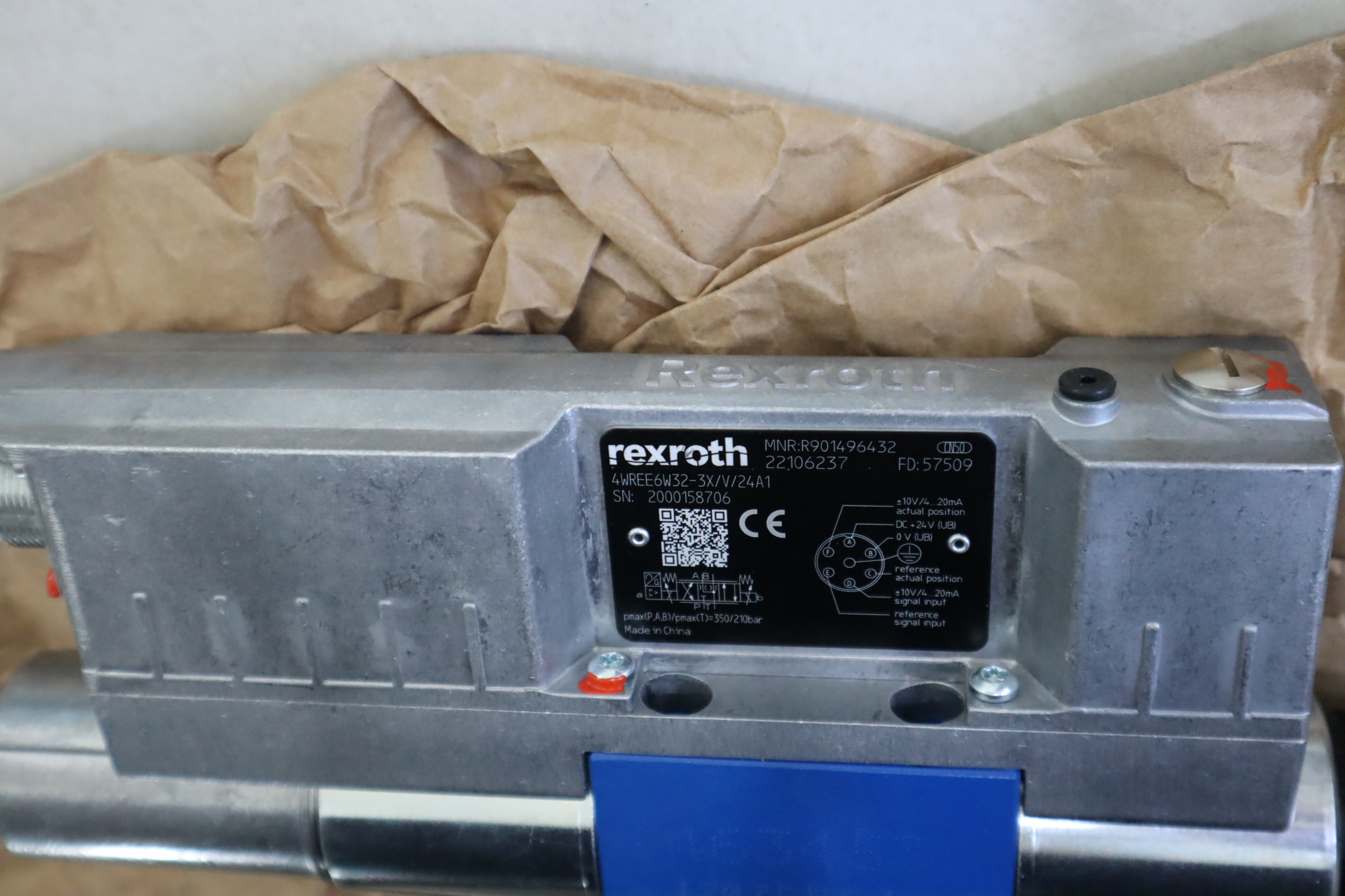 4WREE6W32-3X/V/24A1 R901496432 力士乐REXROTH流量阀