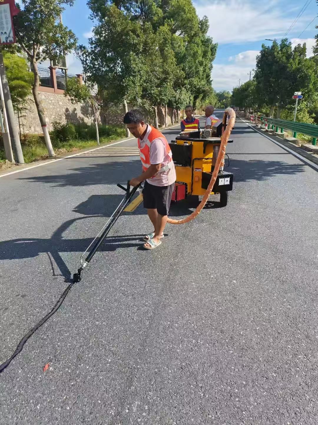 新疆公路灌缝胶工厂