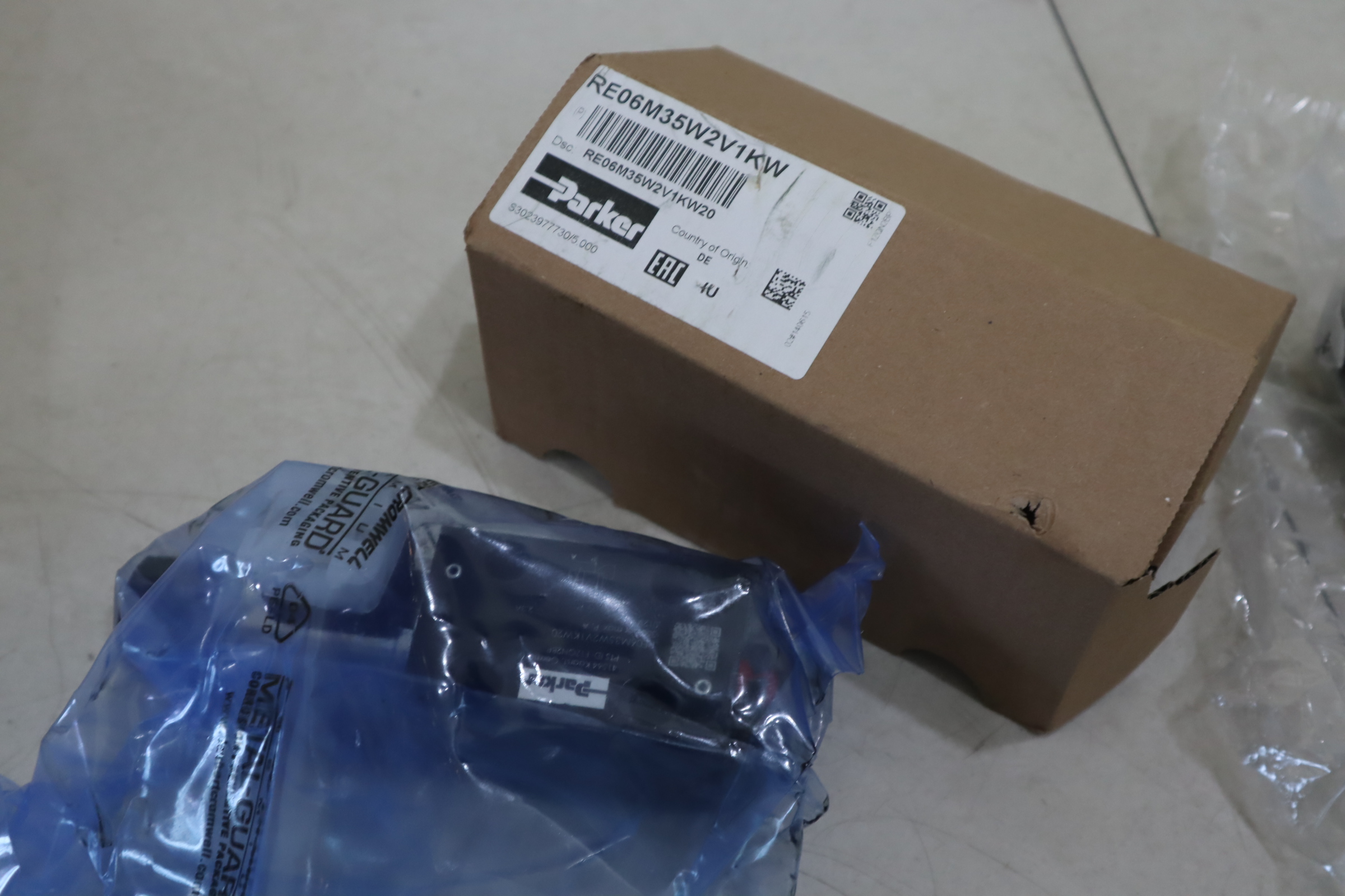 RE06M35W2V1KW20 RE06M35W2V1KW 美国派克PARKER液压阀