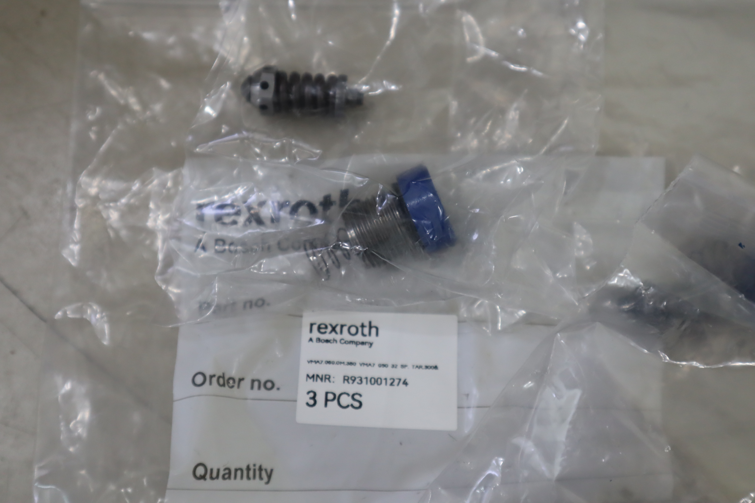 R901C01274 插装阀 R931001274-PU VMA7.050.0M.380-VMA7& 力士乐