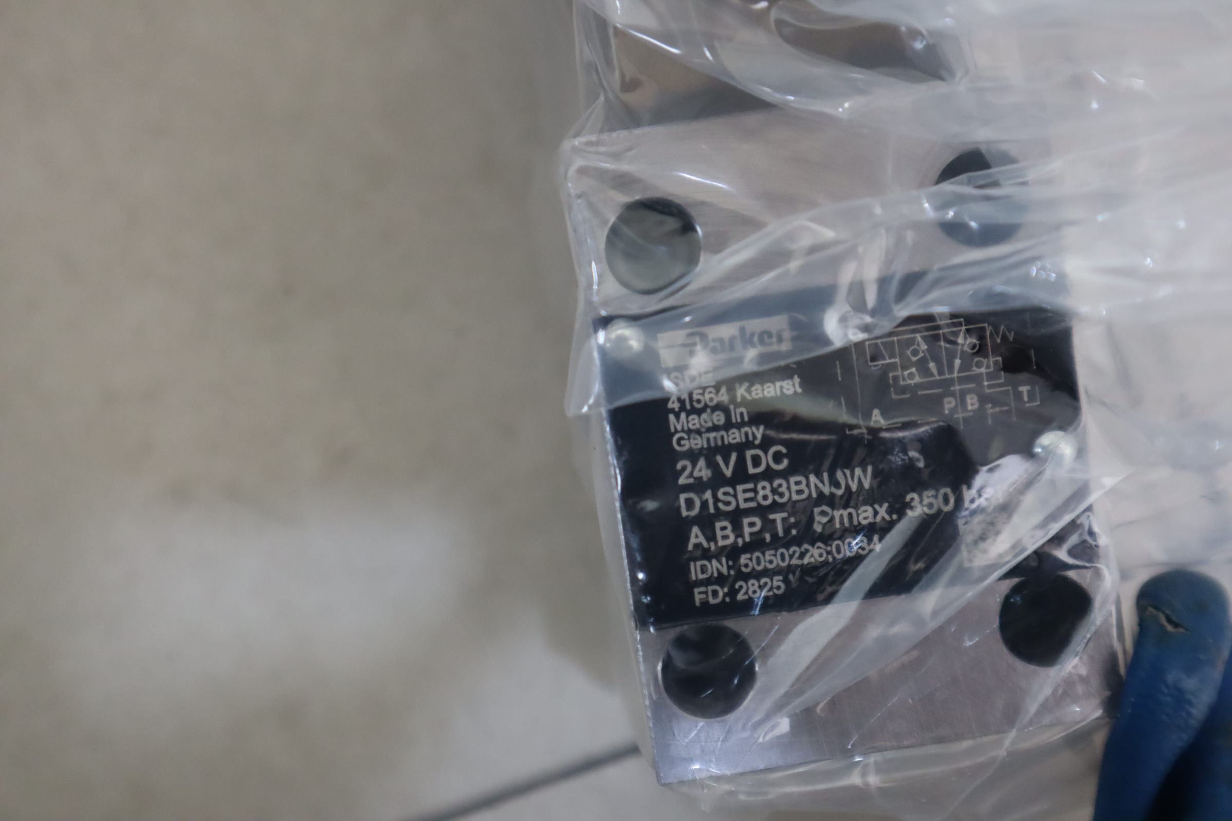 D1SE83BNJW D1SE83BNJW 24V DC 美国派克PARKER电磁阀