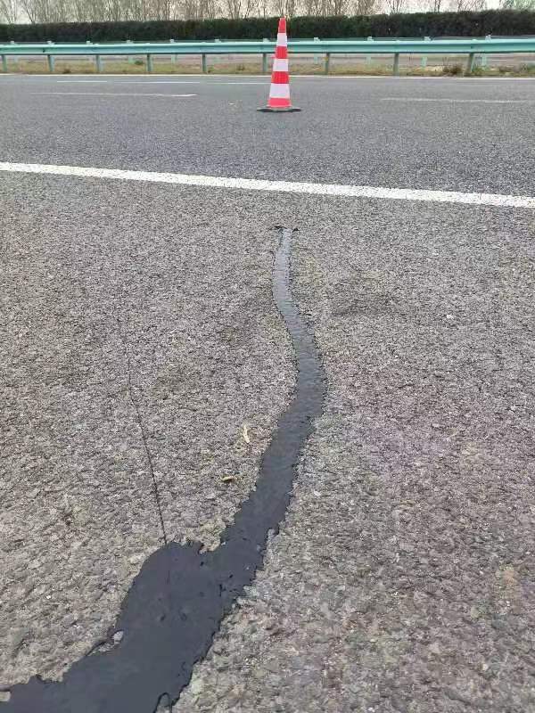 甘肃机场跑道混凝土路面灌缝胶供应