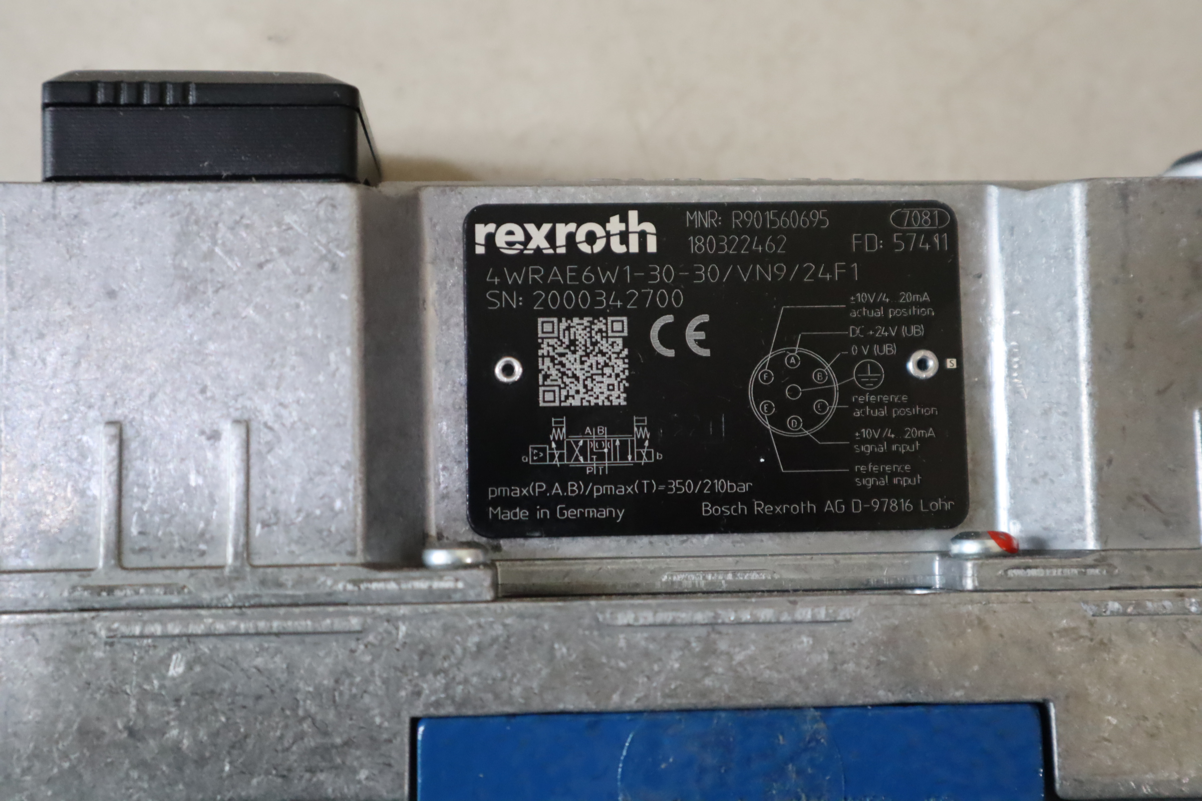 4WRAE6W1-30-3X/VN9/24F1 R901560695 力士乐REXROTH比例阀