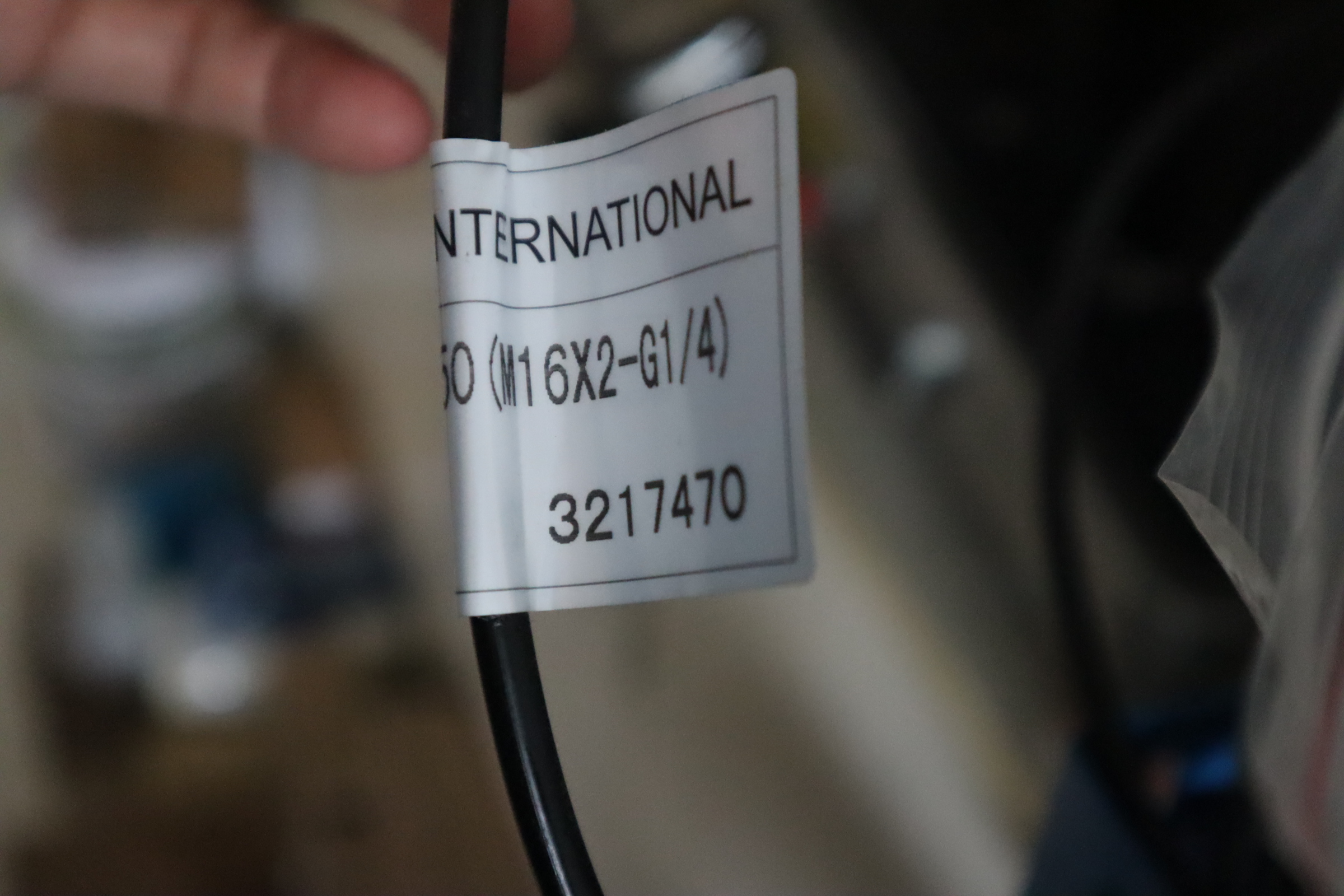 S100-AC-FG-0150M16X2-G1/4 3217470 德国贺德克HYDAC油管接头