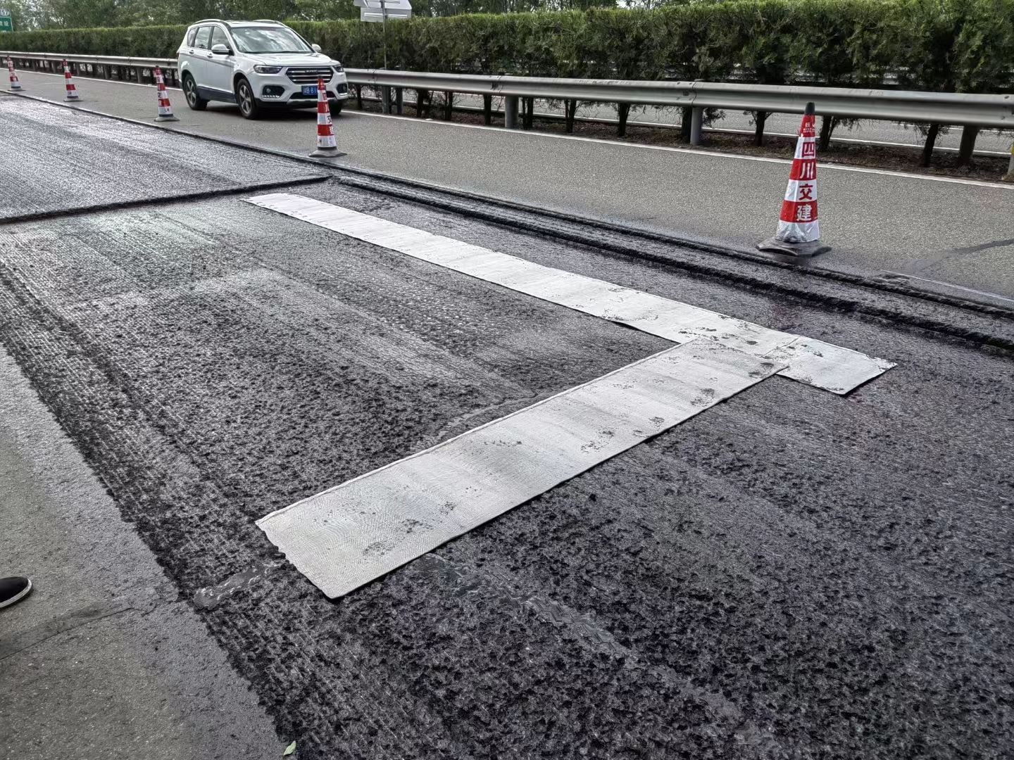 新疆玻纤布防裂贴报价