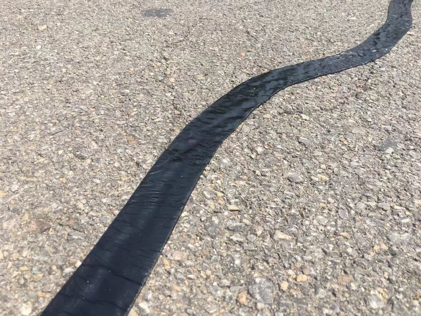 天津公路裂缝压风条报价