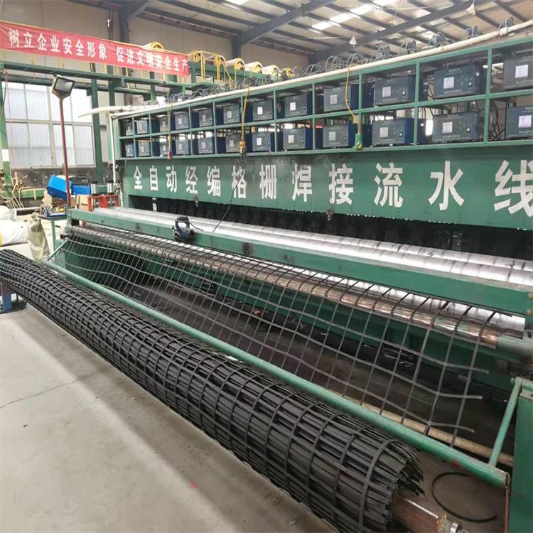 云南 50KN钢塑土工格栅 生产厂家