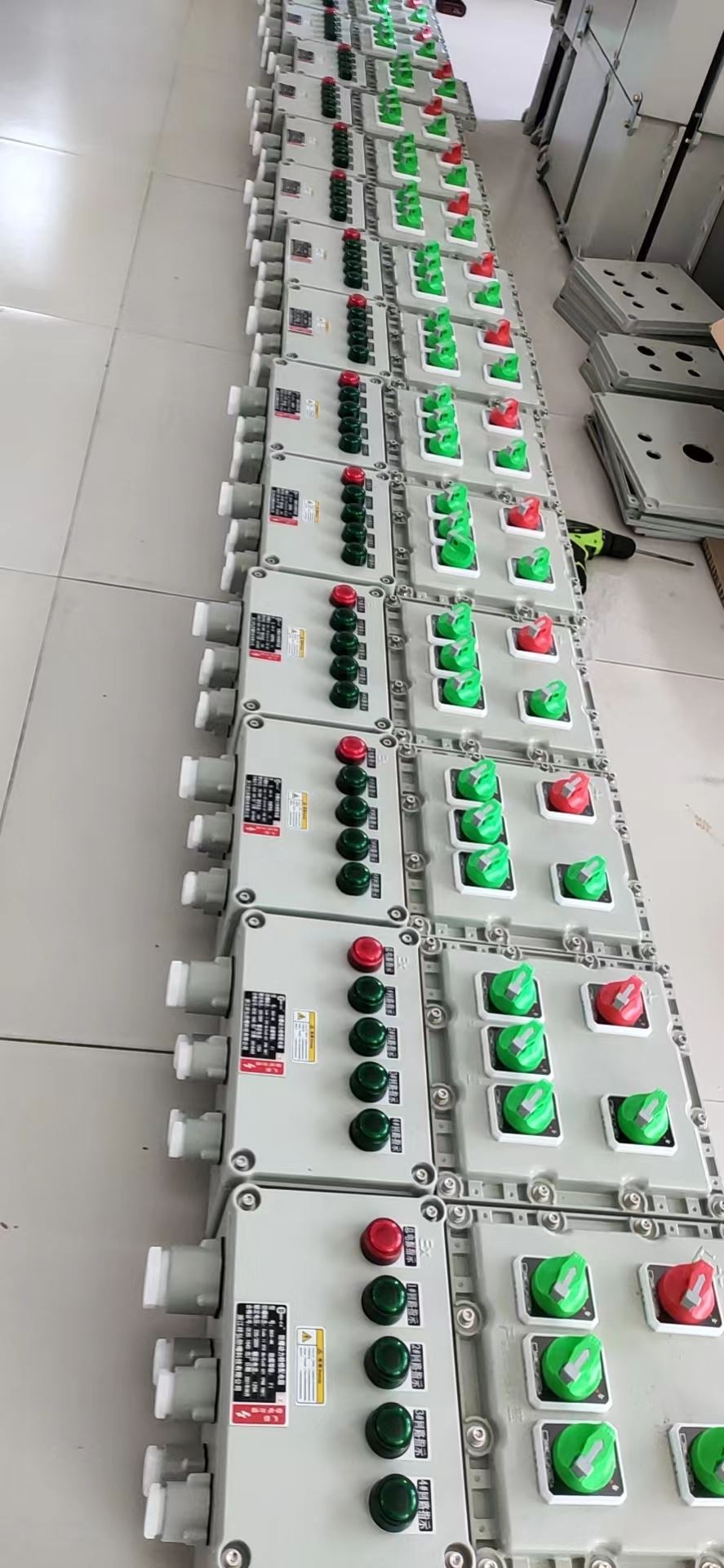  LED防眩泛光灯 不锈钢照明动力接线箱  量大价低 全国配送