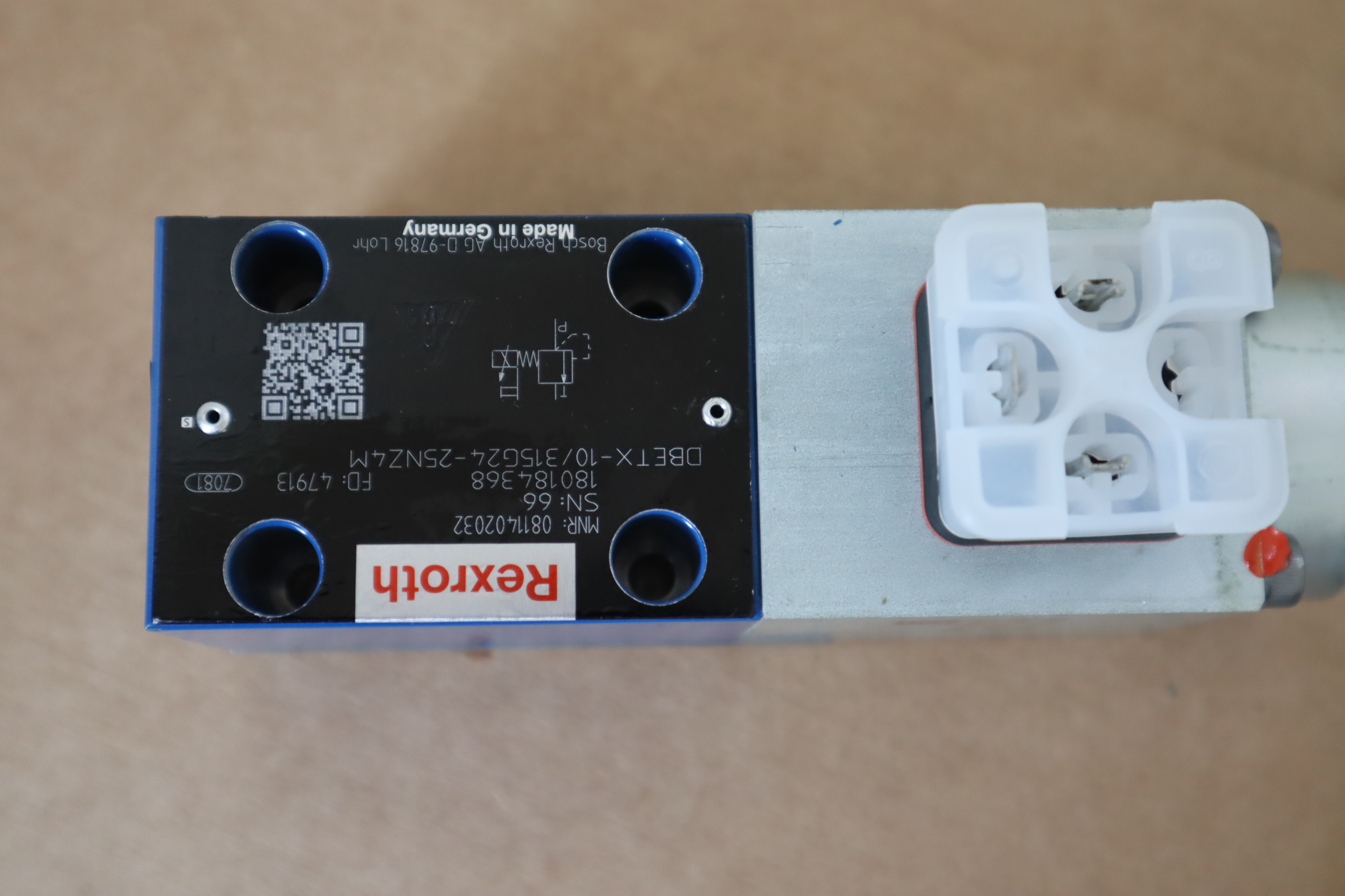 DBETX-10/315G24-25NZ4M 0811402032 德国力士乐REXROTH比例溢流阀