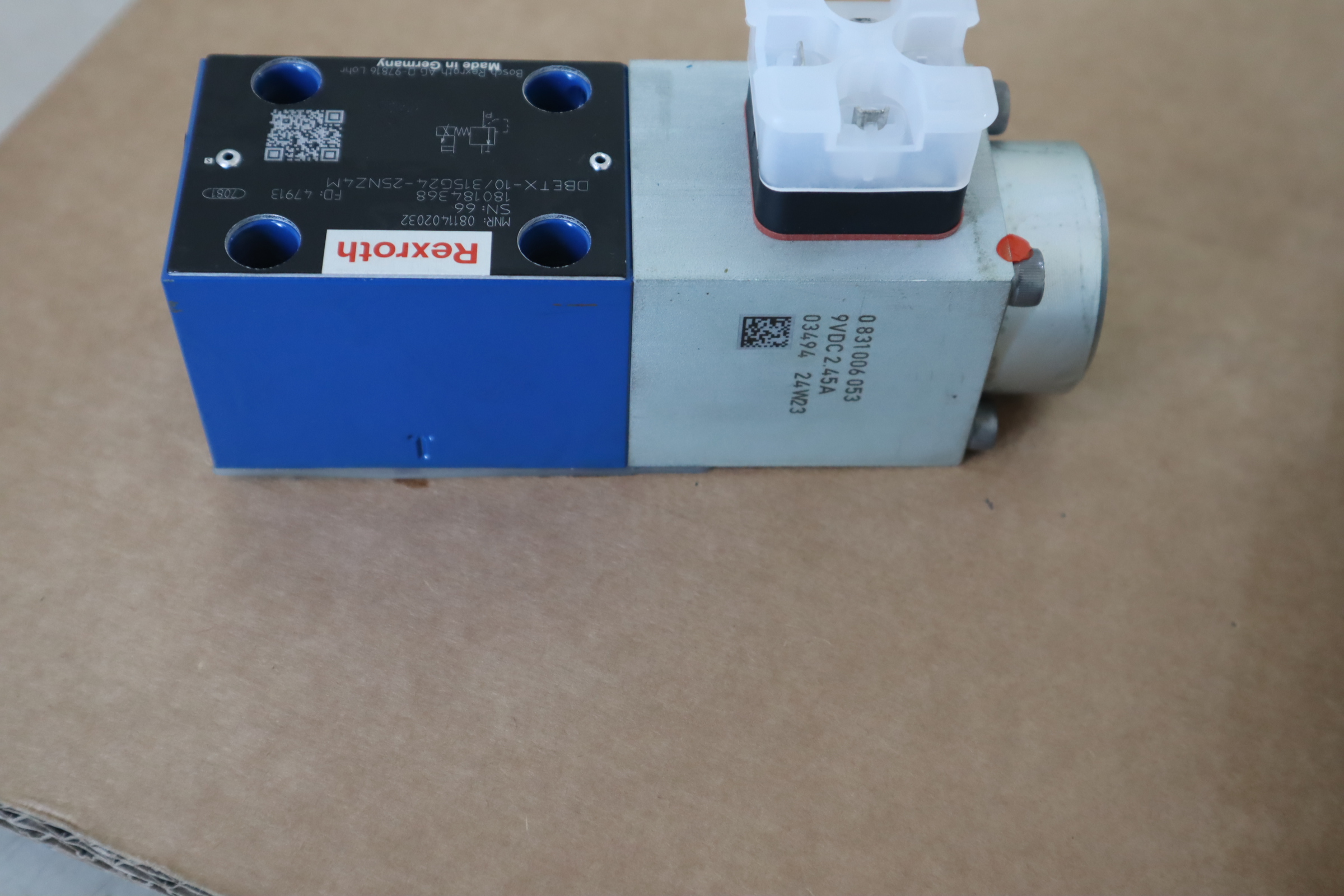 DBETX-10/315G24-25NZ4M 0811402032 德国力士乐REXROTH比例溢流阀