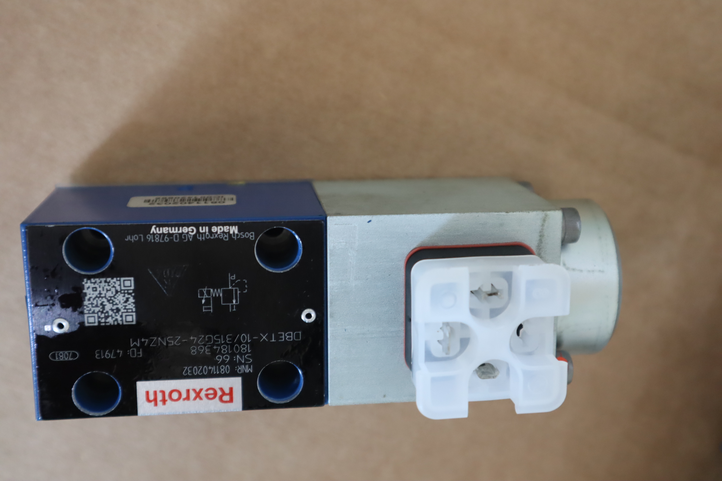 DBETX-10/315G24-25NZ4M 0811402032 德国力士乐REXROTH比例溢流阀