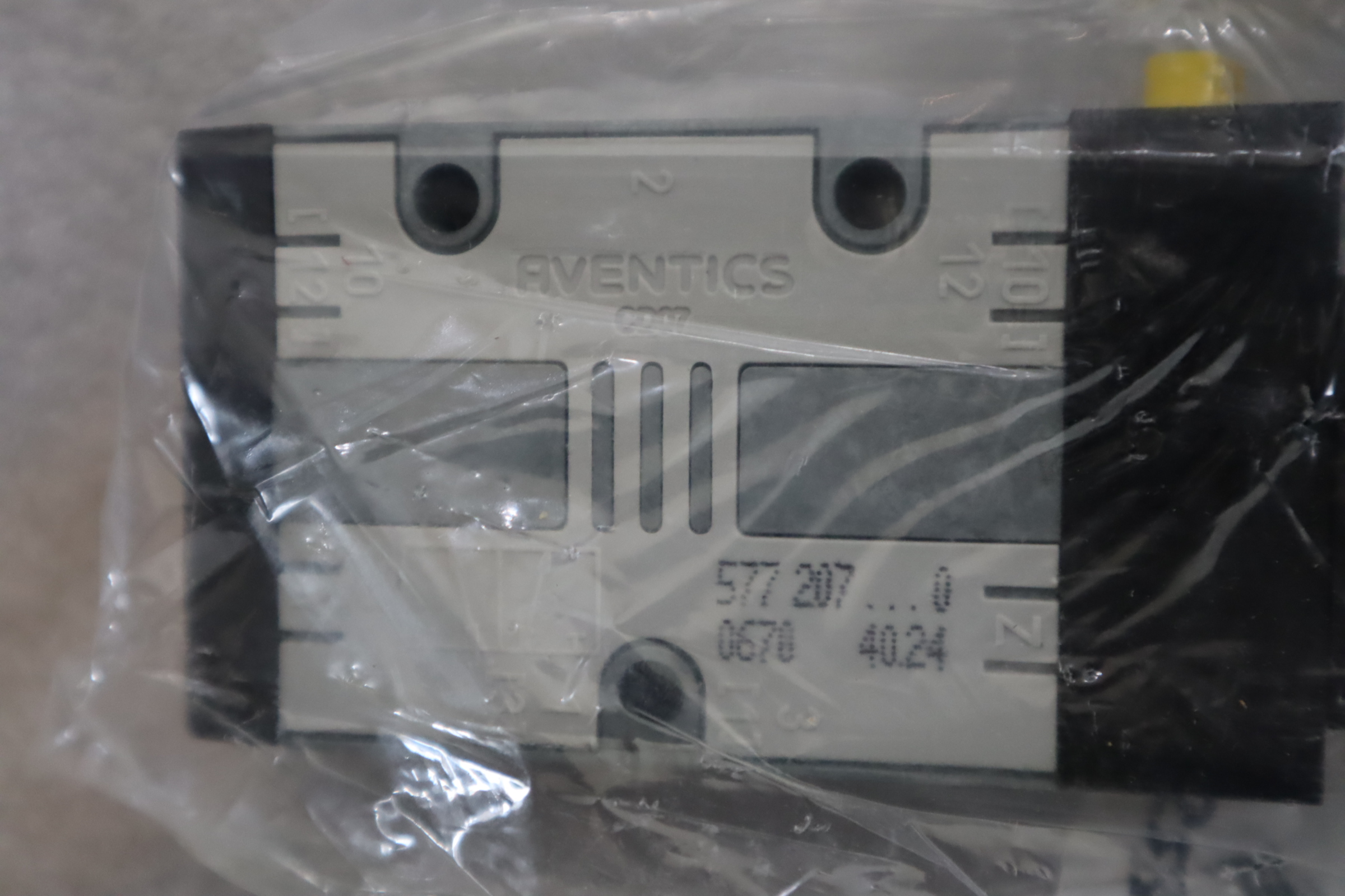 5772070220 德国安沃驰AVENTICS气动阀