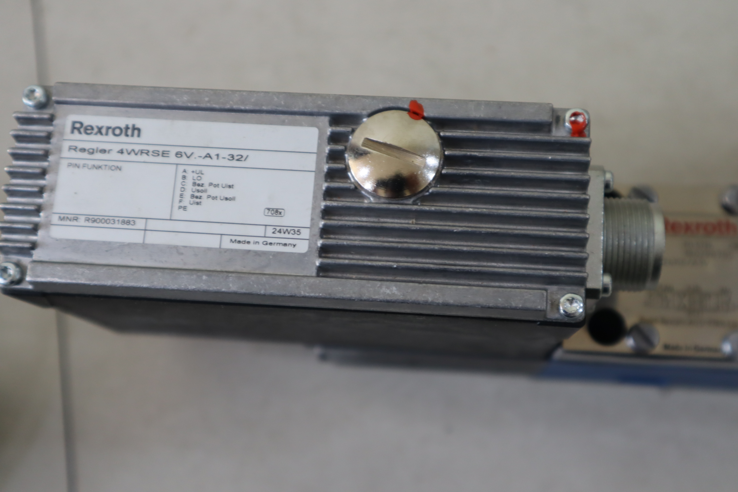 4WRSE6V10-31/G24K0/A1V R900558830 德国力士乐REXROTH比例阀