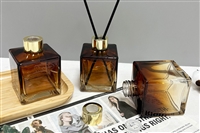 玻璃香薰瓶加工厂，玻璃香薰瓶定做厂家