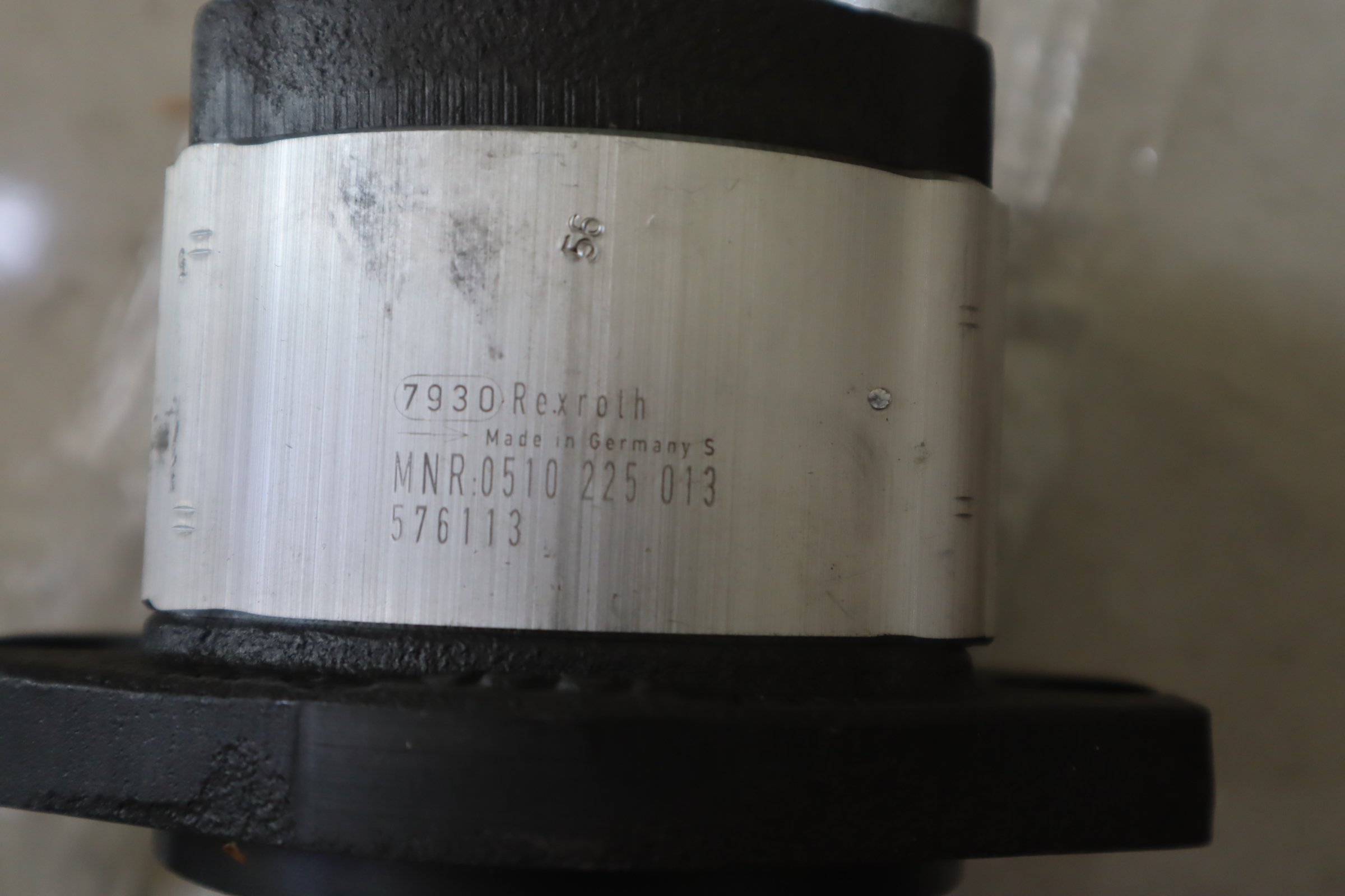 0510225013 AZPF-11-004RRR20MB 德国力士乐REXROTH齿轮泵