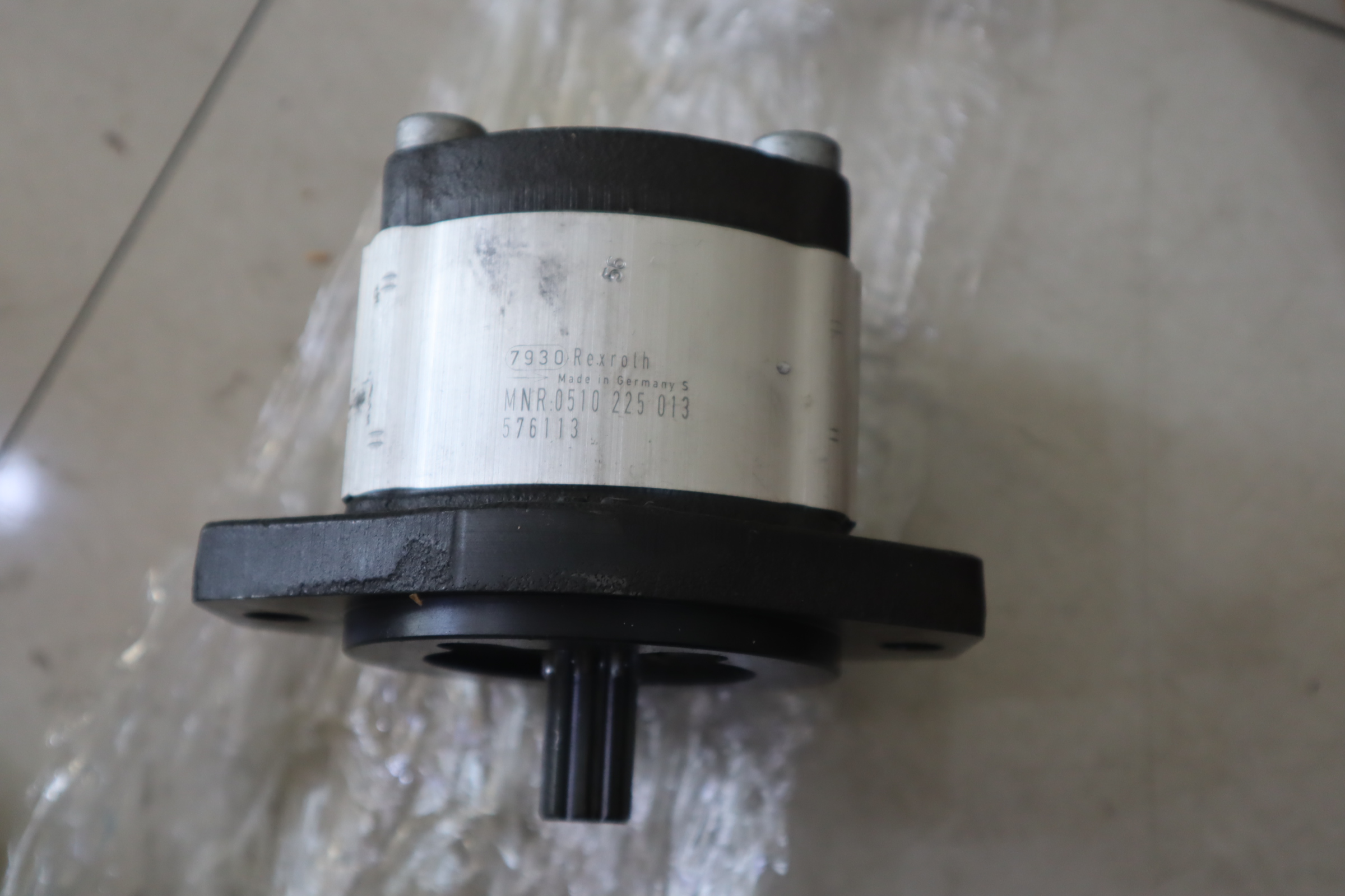 0510225013 AZPF-11-004RRR20MB 德国力士乐REXROTH齿轮泵