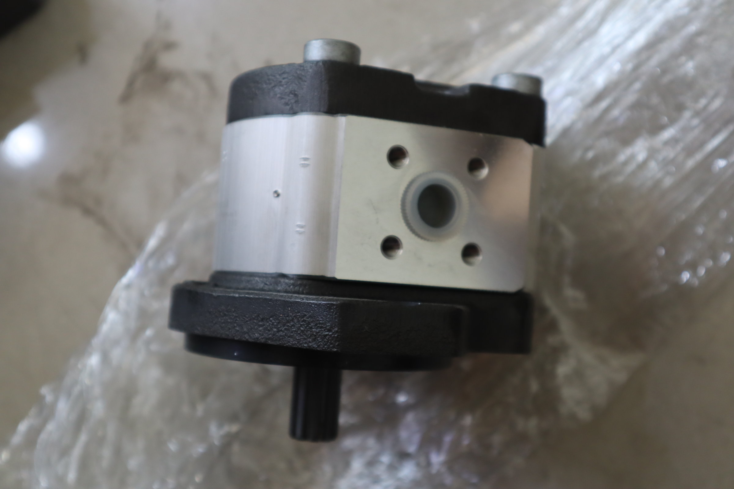 0510225013 AZPF-11-004RRR20MB 德国力士乐REXROTH齿轮泵