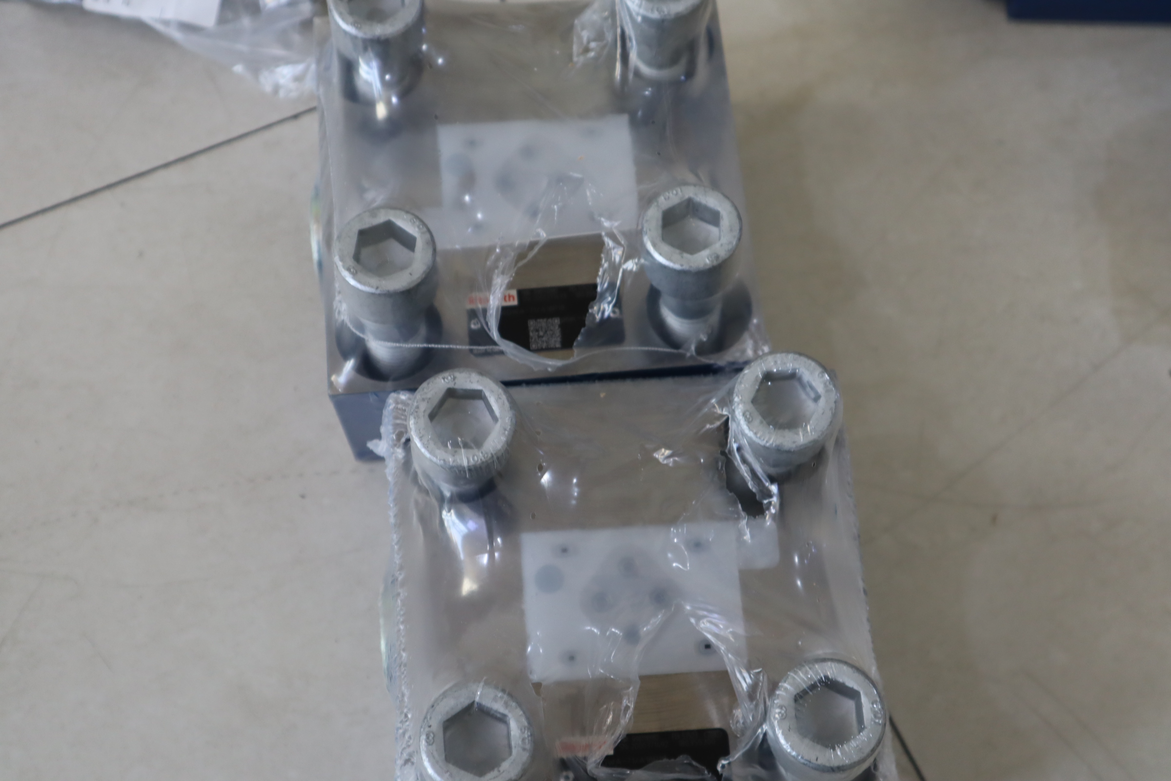 R901110982 LFA50GWA-70/A18P18 德国力士乐REXROTH逻辑阀盖板