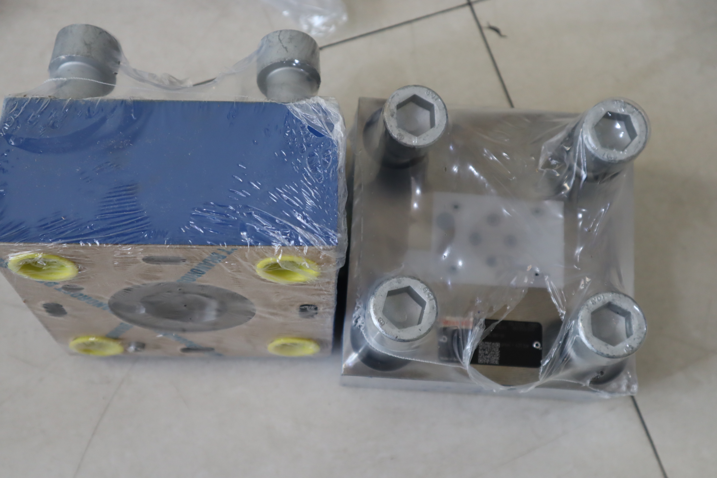 R901110982 LFA50GWA-70/A18P18 德国力士乐REXROTH逻辑阀盖板