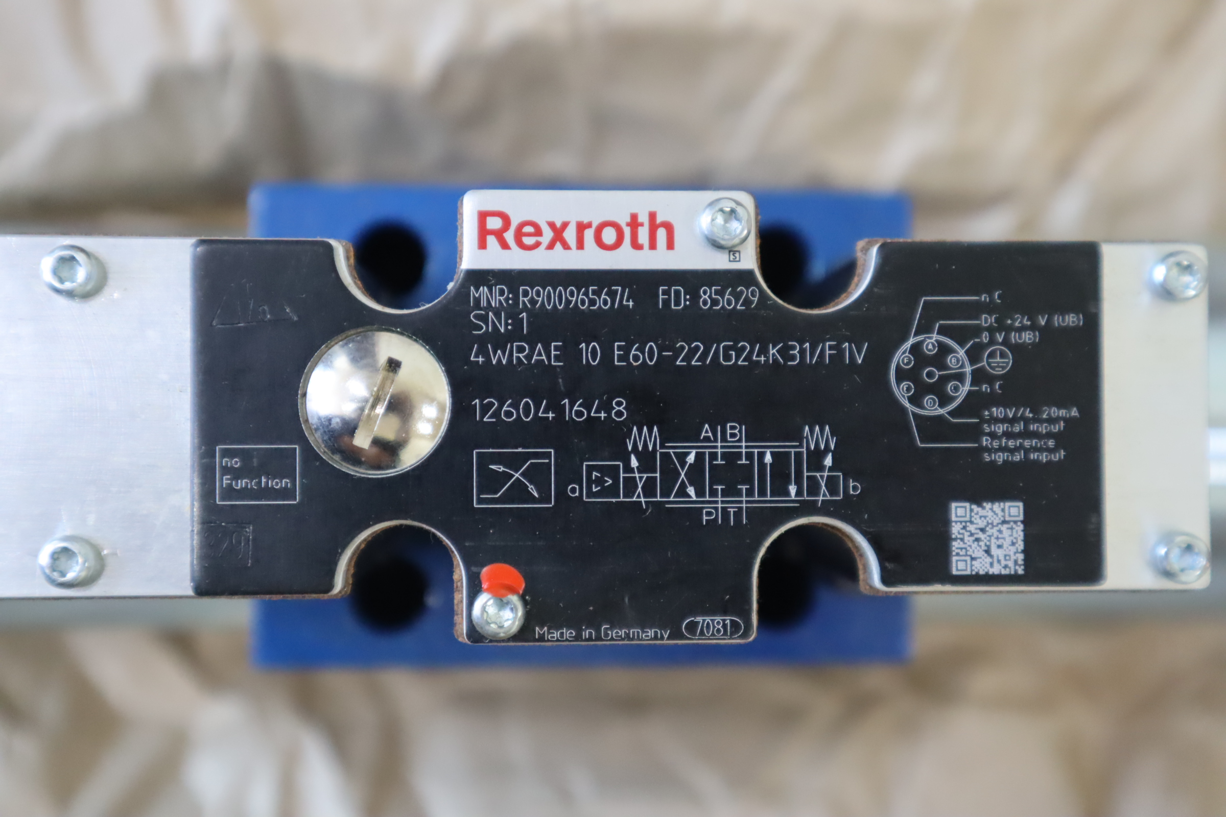 4WRAE10E60-22/G24K31/F1V R900965674 德国力士乐REXROTH比例阀