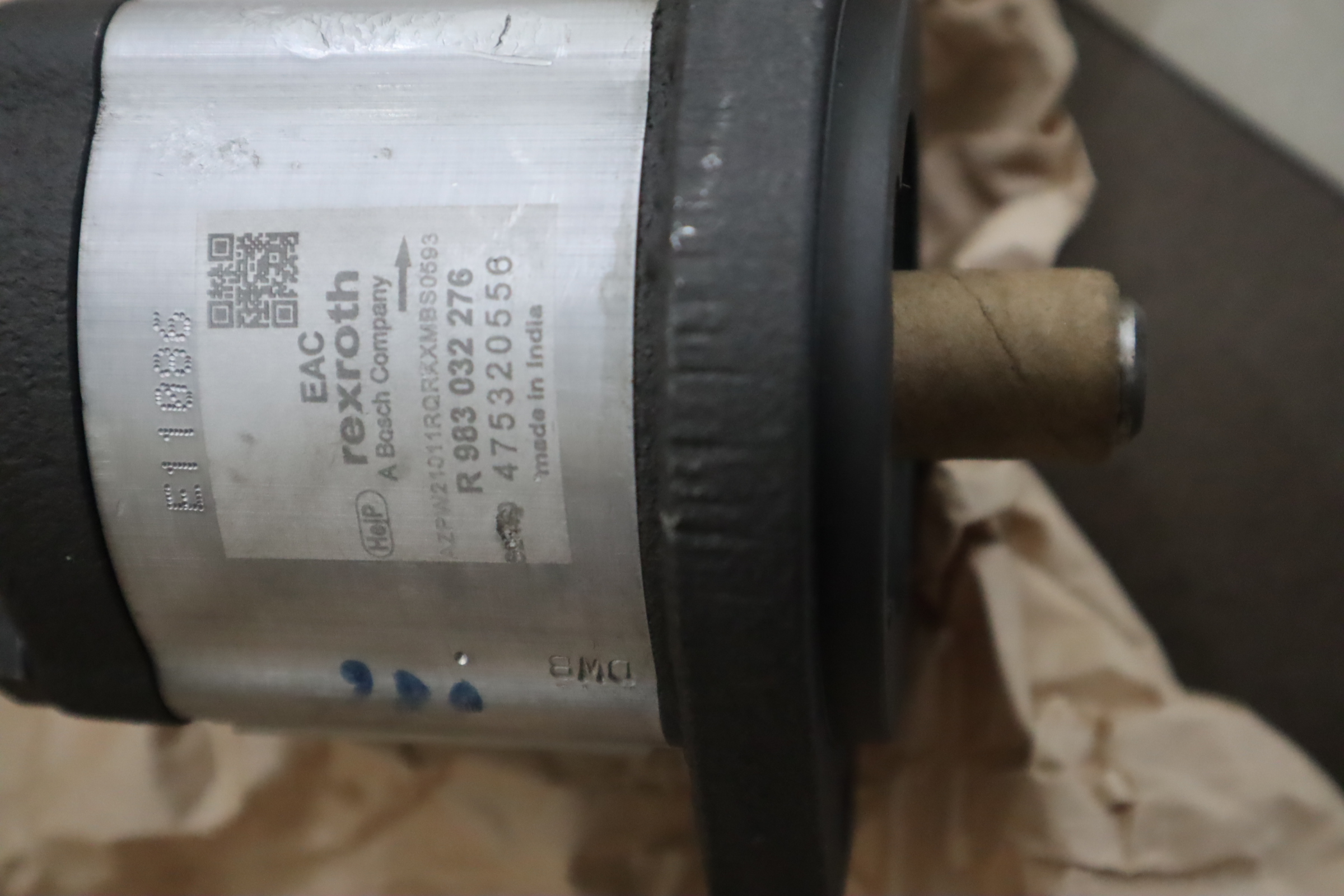 AZPW21011RQRXXMBS0593 R983032276 德国力士乐REXROTH齿轮泵