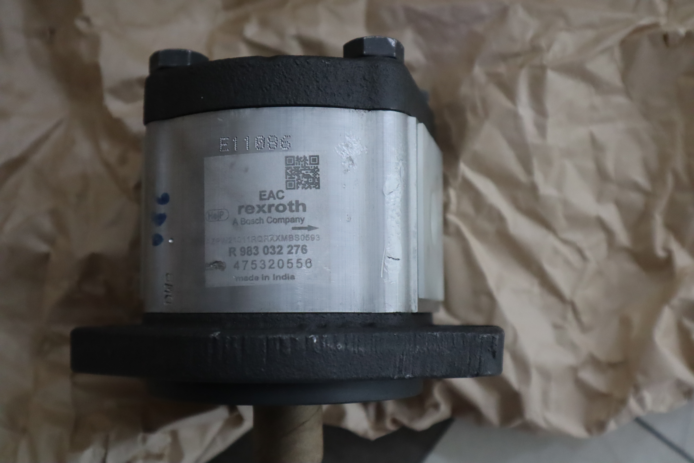 AZPW21011RQRXXMBS0593 R983032276 德国力士乐REXROTH齿轮泵