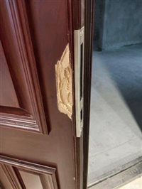 上海破木地板老师傅细致的 服务恢复正常包漂亮 