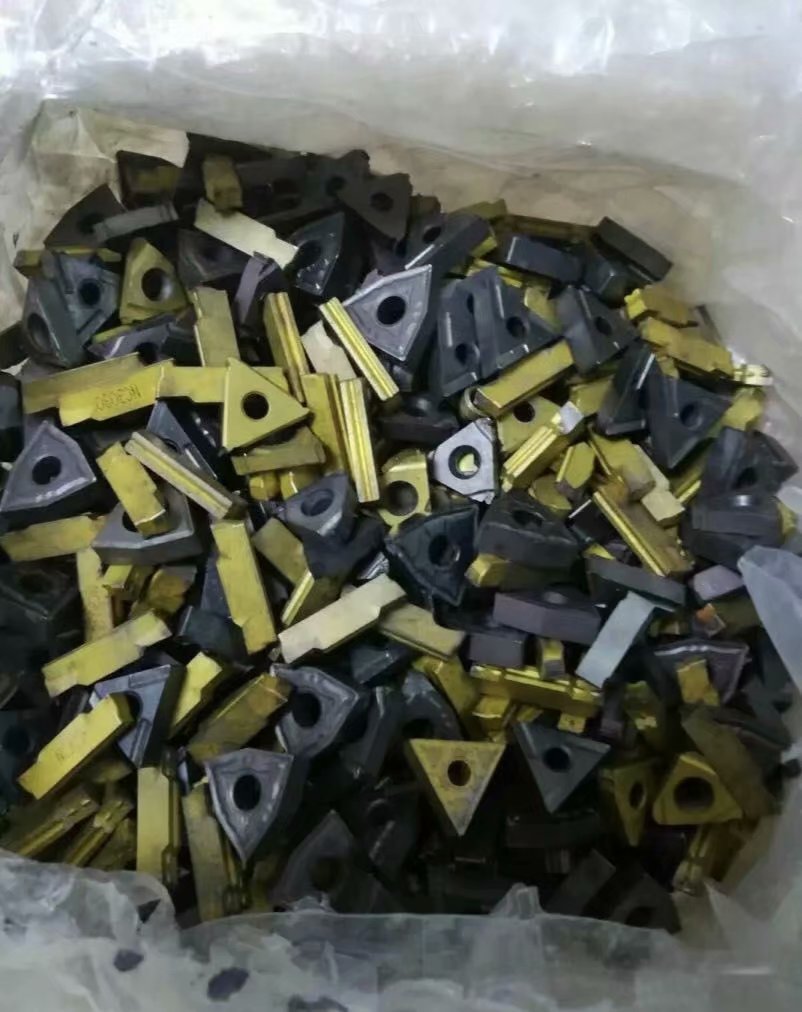 高价 纯锡废料回收 供应钒氮合金 全国上门回收