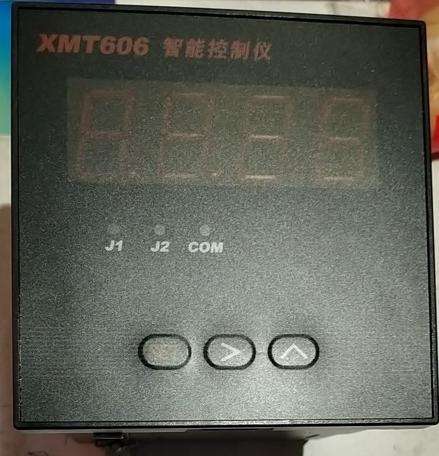 数字显示控制仪CWP-C703-01-23-HL