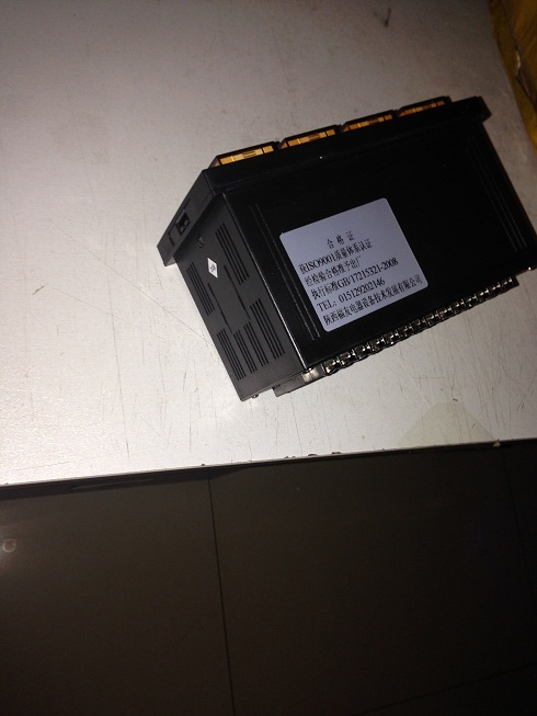 数字显示控制仪ZWP-C803-02-23-HL