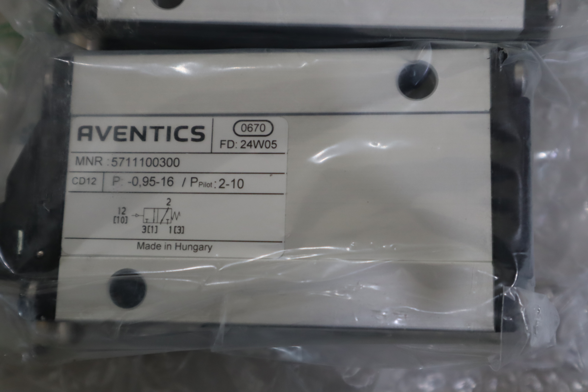 5711100300 德国安沃驰AVENTICS气动阀