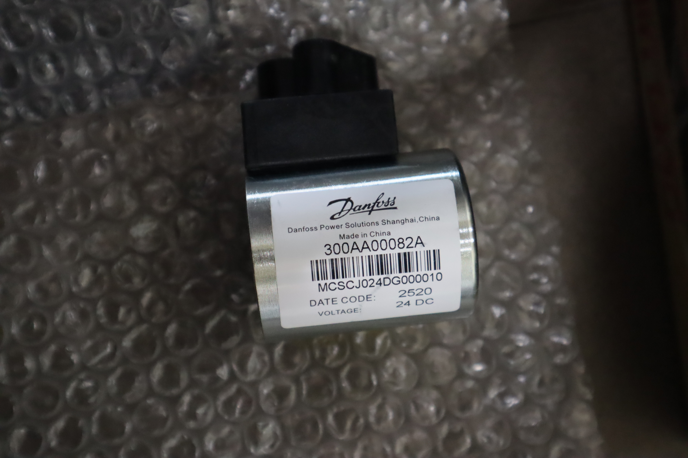 300AA00082A MCSCJ024DG000010 威格士VICKERS丹佛斯DANFOSS线圈