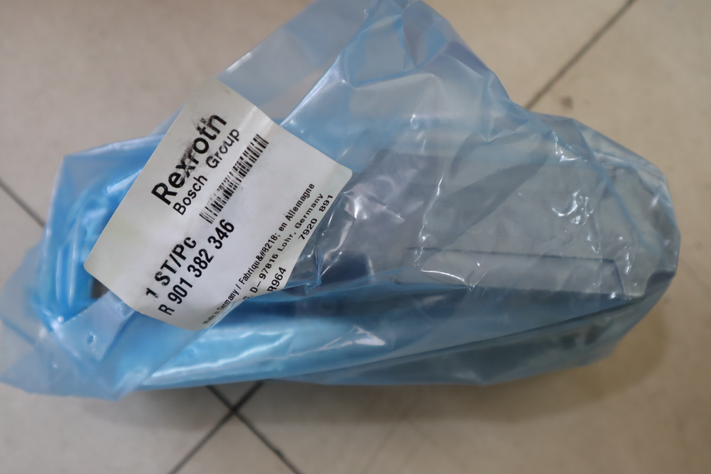 4WRPEH6C4B24L-3X/M/24A1 R901382346 力士乐REXROTH高响比例阀