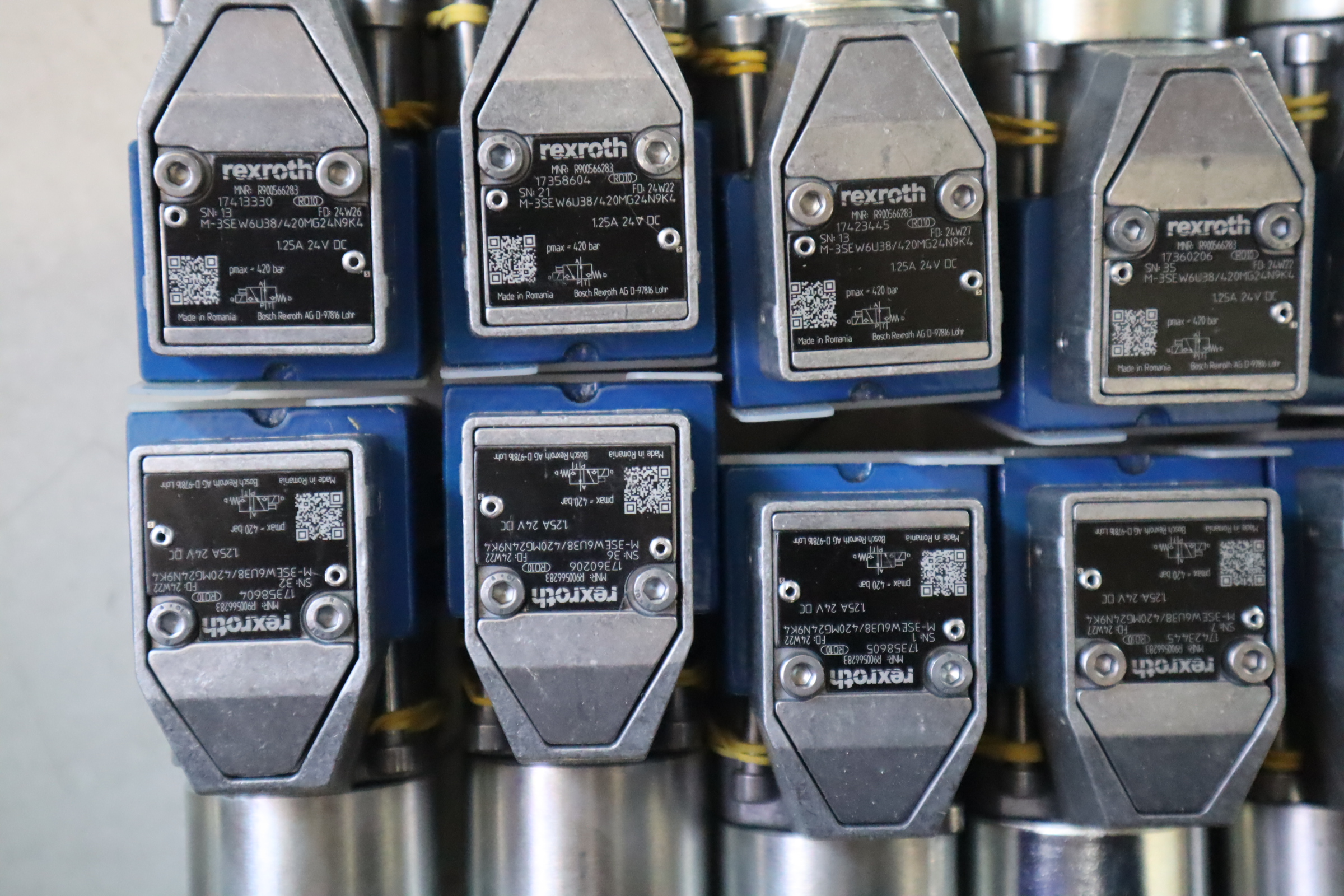 M-3SEW6U3X/420MG24N9K4 R900566283 力士乐REXROTH电磁阀