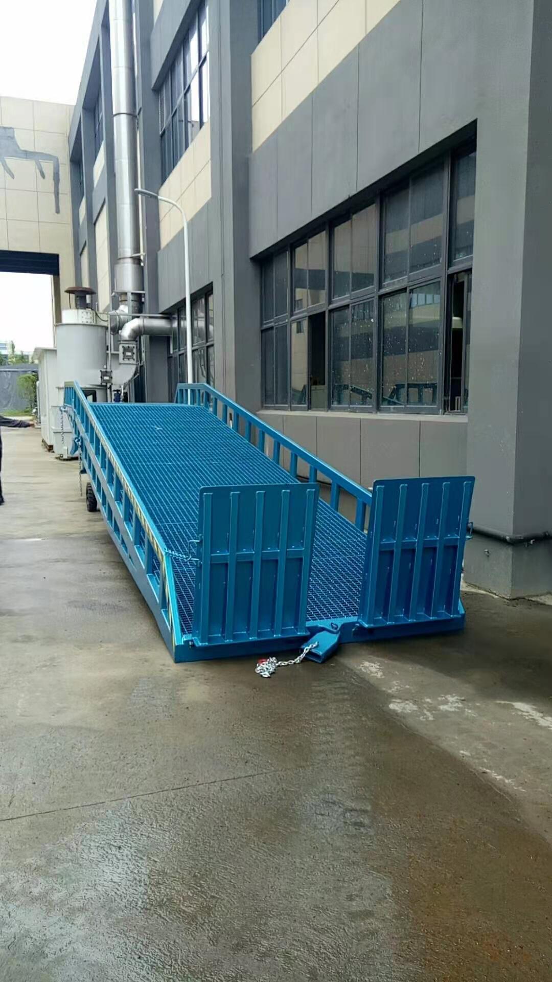 湖北集装箱登车桥载重能力不同